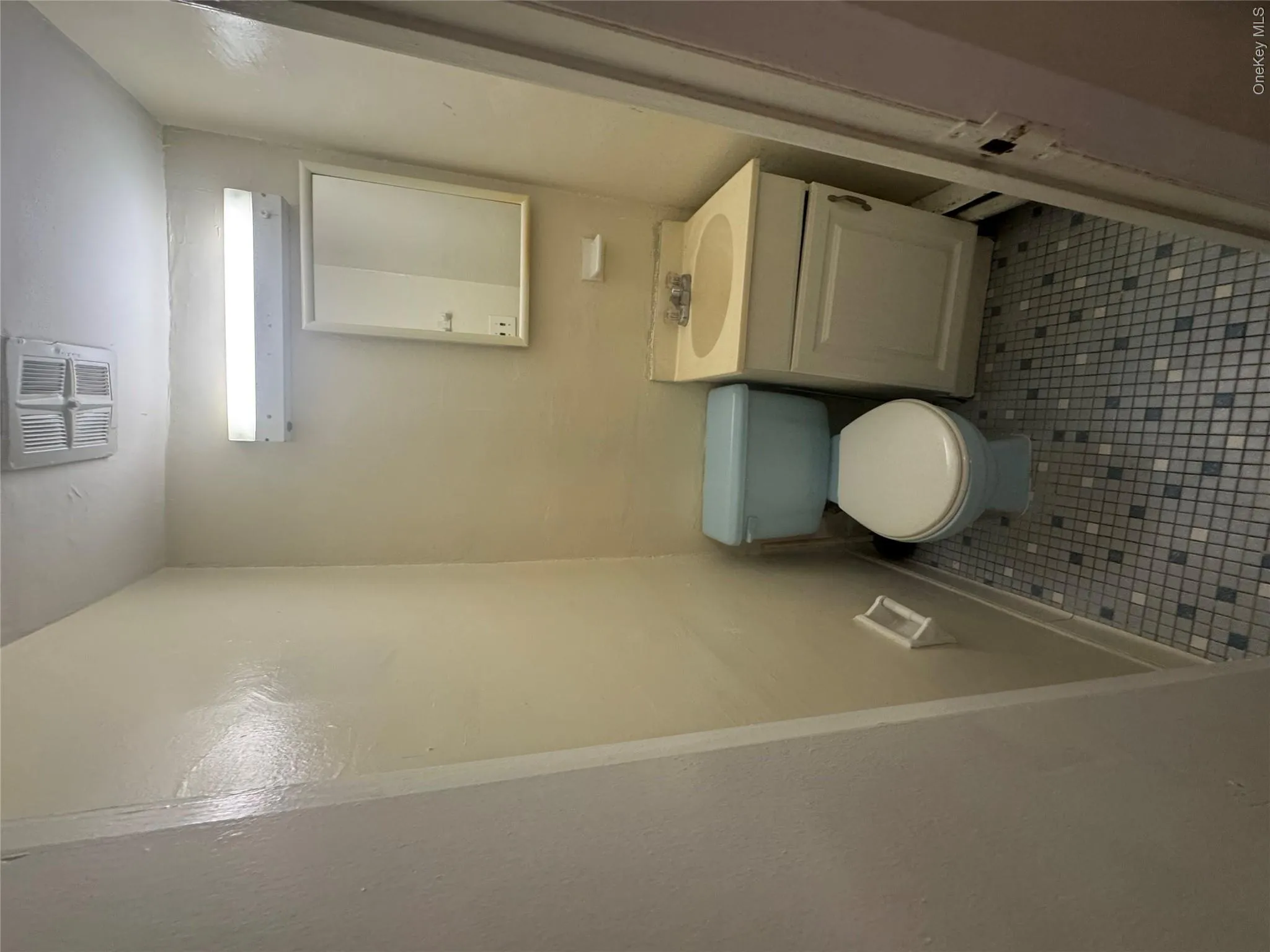 58-33 Van Cleef Street, New York, NY, 3 Bedroom Bedrooms, 5 Room Rooms,1 BathroomBathrooms,Residential Lease,For Rent,Van Cleef,0,1048166 58-33 Van Cleef Street, New York, NY, 3 Bedroom Bedrooms, 5 Room Rooms,1 BathroomBathrooms,Residential Lease,For Rent,Van Cleef,0,1048166
