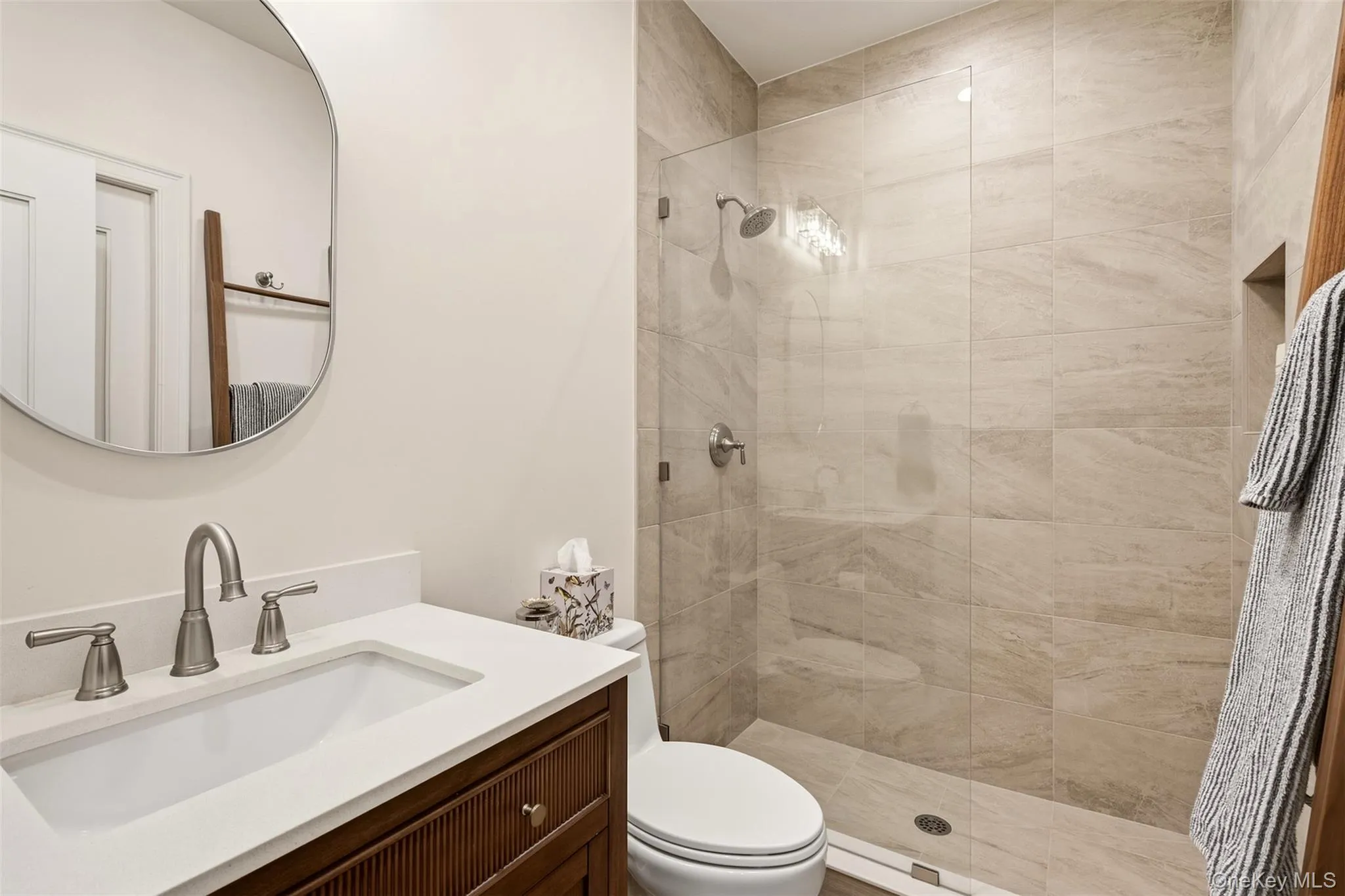 61 Anstice Street, Oyster Bay, NY, 4 Bedrooms Bedrooms, 8 Rooms Rooms,3 BathroomsBathrooms,Residential,For Rent,Anstice,0,1048168 61 Anstice Street, Oyster Bay, NY, 4 Bedrooms Bedrooms, 8 Rooms Rooms,3 BathroomsBathrooms,Residential,For Rent,Anstice,0,1048168