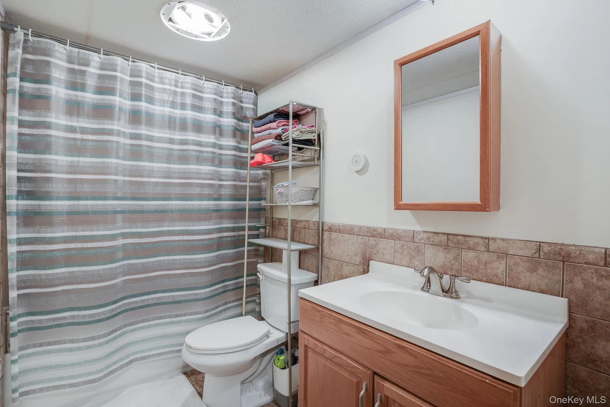 57 Forest Drive, Hyde Park, NY, 3 Bedrooms Bedrooms, 9 Rooms Rooms,2 BathroomsBathrooms,Residential,For Rent,Forest,0,1048169 57 Forest Drive, Hyde Park, NY, 3 Bedrooms Bedrooms, 9 Rooms Rooms,2 BathroomsBathrooms,Residential,For Rent,Forest,0,1048169