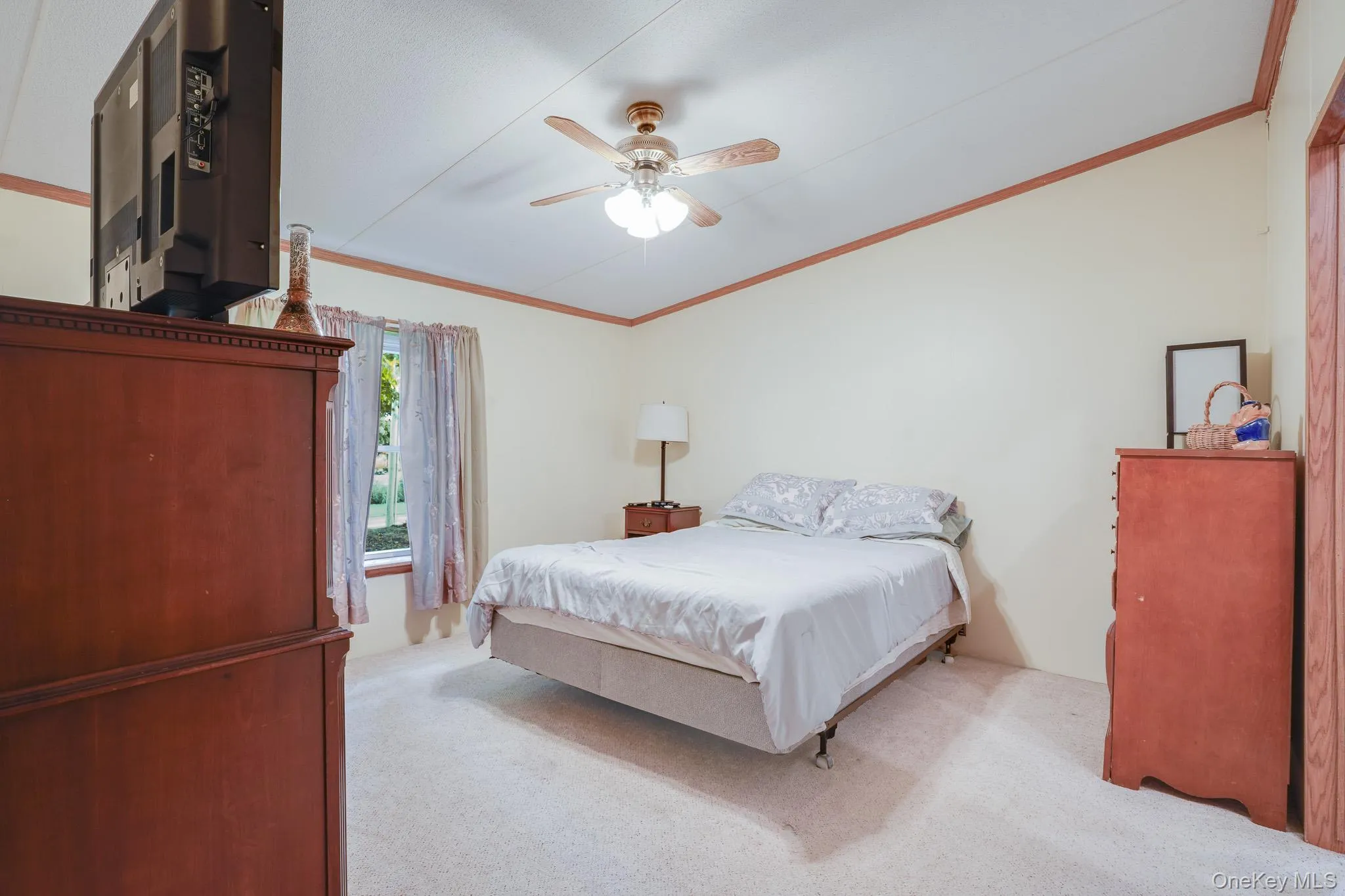 57 Forest Drive, Hyde Park, NY, 3 Bedrooms Bedrooms, 9 Rooms Rooms,2 BathroomsBathrooms,Residential,For Rent,Forest,0,1048169 57 Forest Drive, Hyde Park, NY, 3 Bedrooms Bedrooms, 9 Rooms Rooms,2 BathroomsBathrooms,Residential,For Rent,Forest,0,1048169