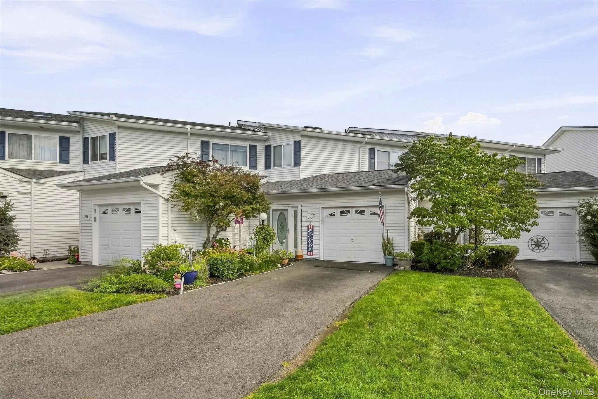 272 Tamerisk Lane, New Windsor, NY, 3 Bedrooms Bedrooms, 6 Rooms Rooms,2 BathroomsBathrooms,Residential,For Rent,Tamerisk,0,1048171 272 Tamerisk Lane, New Windsor, NY, 3 Bedrooms Bedrooms, 6 Rooms Rooms,2 BathroomsBathrooms,Residential,For Rent,Tamerisk,0,1048171