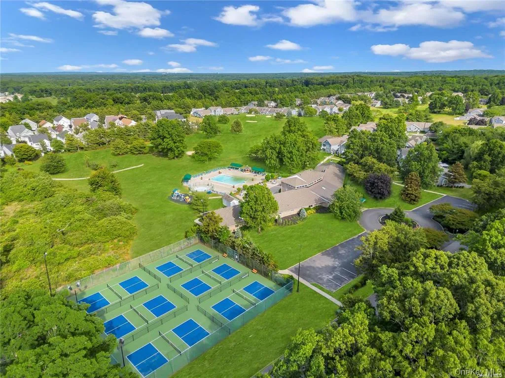 717 Spring Lake Drive, Brookhaven, NY, 2 Bedrooms Bedrooms, 6 Rooms Rooms,2 BathroomsBathrooms,Residential,For Rent,Spring Lake,0,1048181 717 Spring Lake Drive, Brookhaven, NY, 2 Bedrooms Bedrooms, 6 Rooms Rooms,2 BathroomsBathrooms,Residential,For Rent,Spring Lake,0,1048181