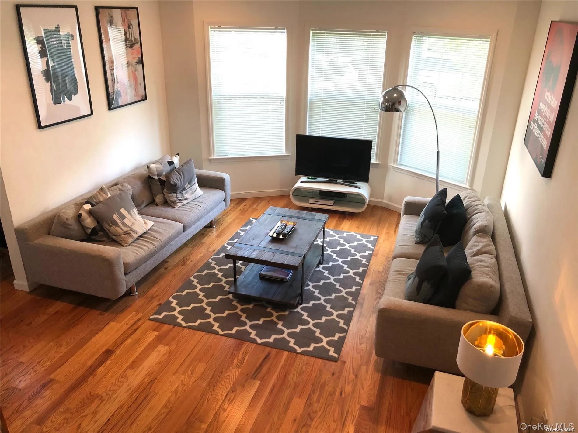 9 Mohegan Avenue, North Hempstead, NY, 3 Bedrooms Bedrooms, 6 Rooms Rooms,2 BathroomsBathrooms,Residential Lease,For Rent,Mohegan,0,1048195 9 Mohegan Avenue, North Hempstead, NY, 3 Bedrooms Bedrooms, 6 Rooms Rooms,2 BathroomsBathrooms,Residential Lease,For Rent,Mohegan,0,1048195