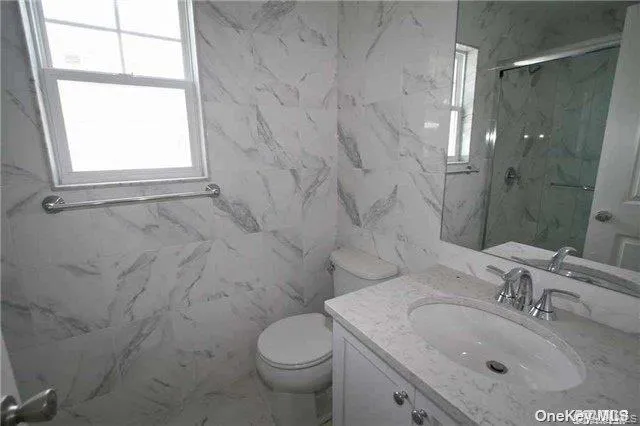9 Mohegan Avenue, North Hempstead, NY, 3 Bedrooms Bedrooms, 6 Rooms Rooms,2 BathroomsBathrooms,Residential Lease,For Rent,Mohegan,0,1048195 9 Mohegan Avenue, North Hempstead, NY, 3 Bedrooms Bedrooms, 6 Rooms Rooms,2 BathroomsBathrooms,Residential Lease,For Rent,Mohegan,0,1048195