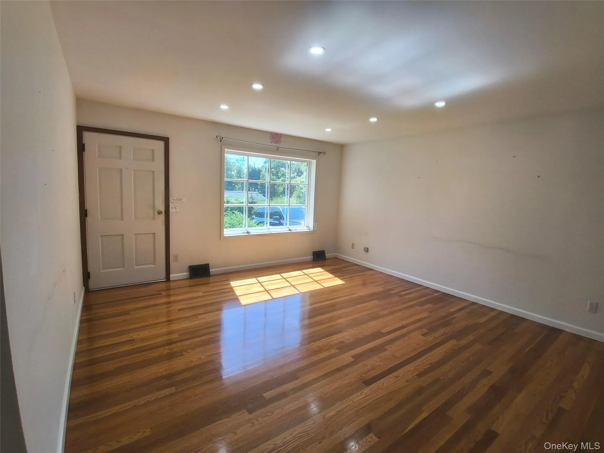 515 High Street, Monroe, NY, 4 Bedrooms Bedrooms, 8 Rooms Rooms,2 BathroomsBathrooms,Residential Lease,For Rent,High,0,1048202 515 High Street, Monroe, NY, 4 Bedrooms Bedrooms, 8 Rooms Rooms,2 BathroomsBathrooms,Residential Lease,For Rent,High,0,1048202
