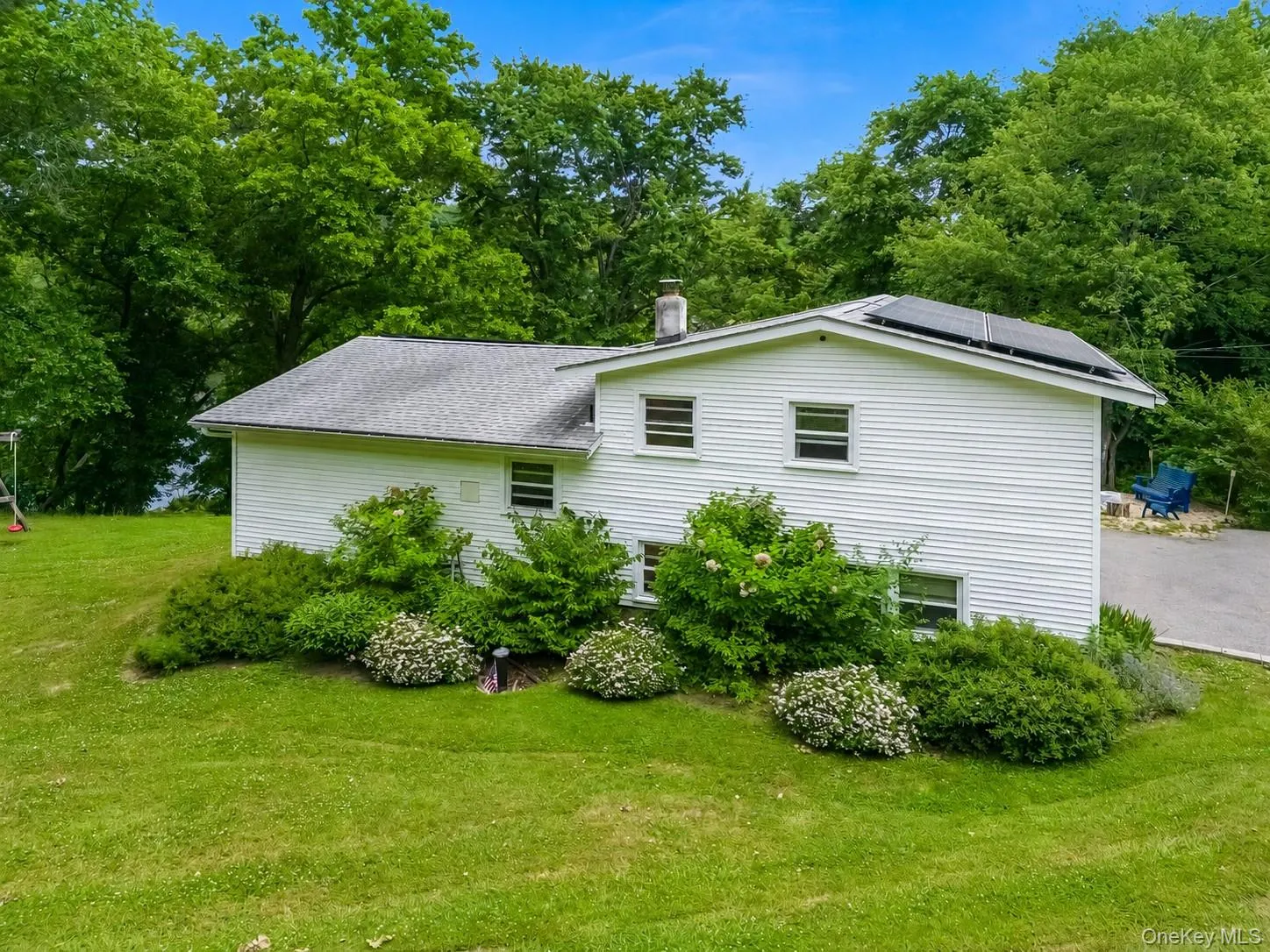 18 Valley Drive, New Windsor, NY, 3 Bedrooms Bedrooms, 9 Rooms Rooms,1 BathroomBathrooms,Residential,For Rent,Valley,0,1048208 18 Valley Drive, New Windsor, NY, 3 Bedrooms Bedrooms, 9 Rooms Rooms,1 BathroomBathrooms,Residential,For Rent,Valley,0,1048208