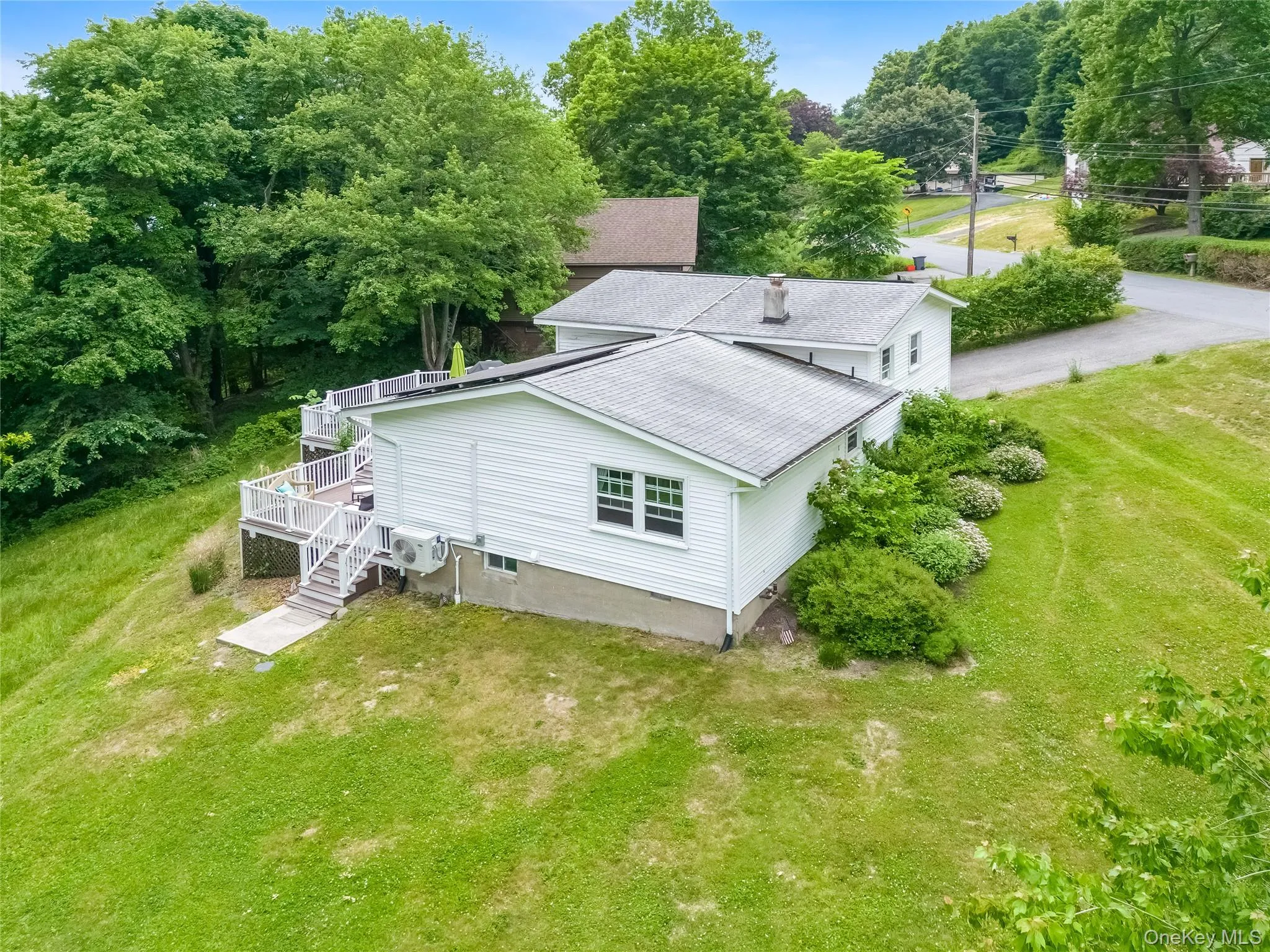 18 Valley Drive, New Windsor, NY, 3 Bedrooms Bedrooms, 9 Rooms Rooms,1 BathroomBathrooms,Residential,For Rent,Valley,0,1048208 18 Valley Drive, New Windsor, NY, 3 Bedrooms Bedrooms, 9 Rooms Rooms,1 BathroomBathrooms,Residential,For Rent,Valley,0,1048208
