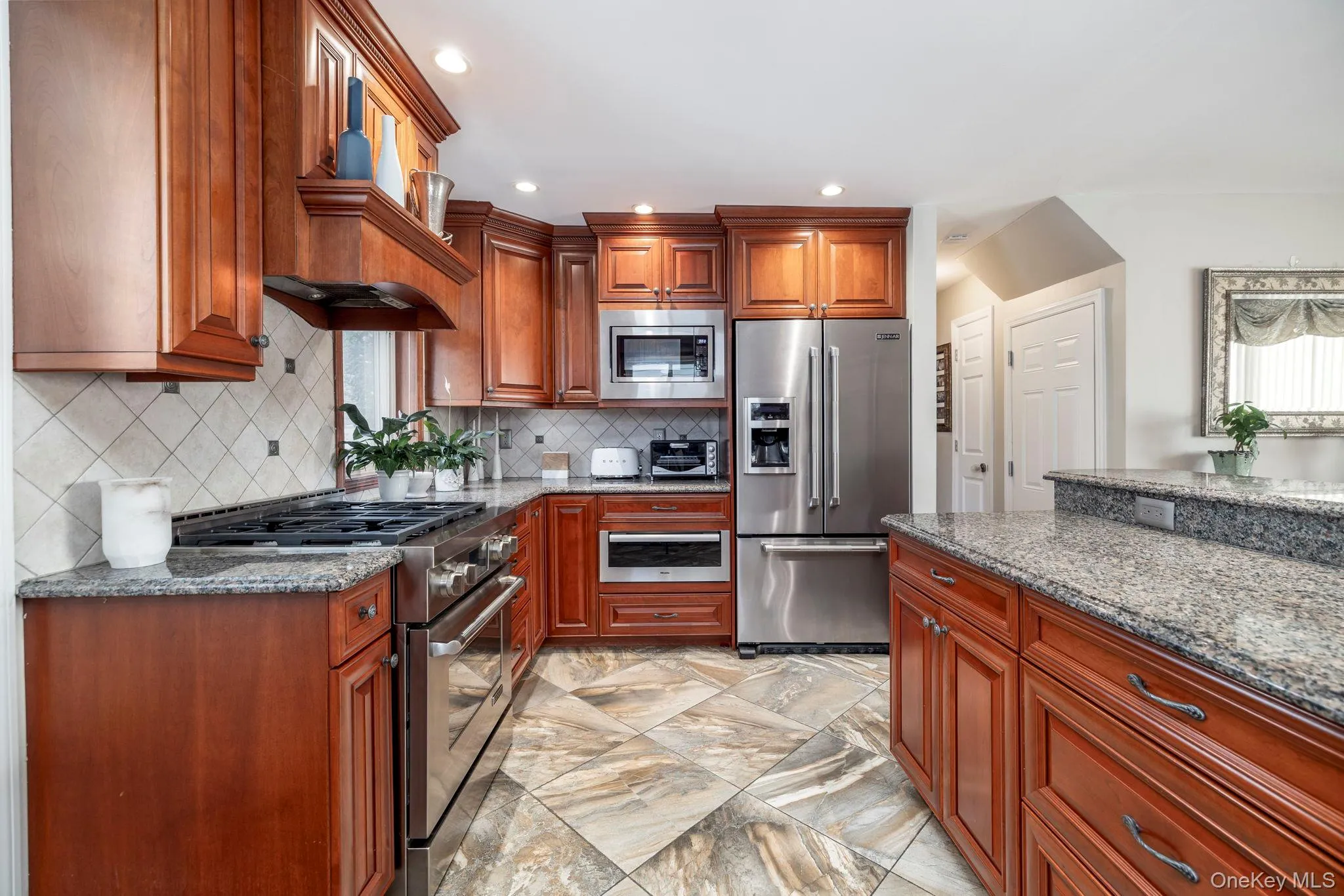 2569 Wantagh Avenue, Hempstead, NY, 3 Bedrooms Bedrooms, 7 Rooms Rooms,2 BathroomsBathrooms,Residential,For Rent,Wantagh,0,1048217 2569 Wantagh Avenue, Hempstead, NY, 3 Bedrooms Bedrooms, 7 Rooms Rooms,2 BathroomsBathrooms,Residential,For Rent,Wantagh,0,1048217