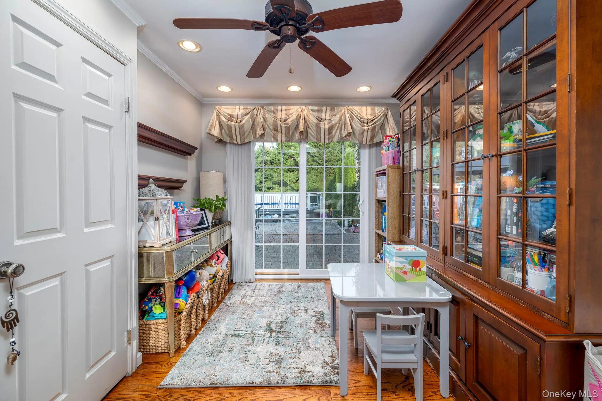 2569 Wantagh Avenue, Hempstead, NY, 3 Bedrooms Bedrooms, 7 Rooms Rooms,2 BathroomsBathrooms,Residential,For Rent,Wantagh,0,1048217 2569 Wantagh Avenue, Hempstead, NY, 3 Bedrooms Bedrooms, 7 Rooms Rooms,2 BathroomsBathrooms,Residential,For Rent,Wantagh,0,1048217