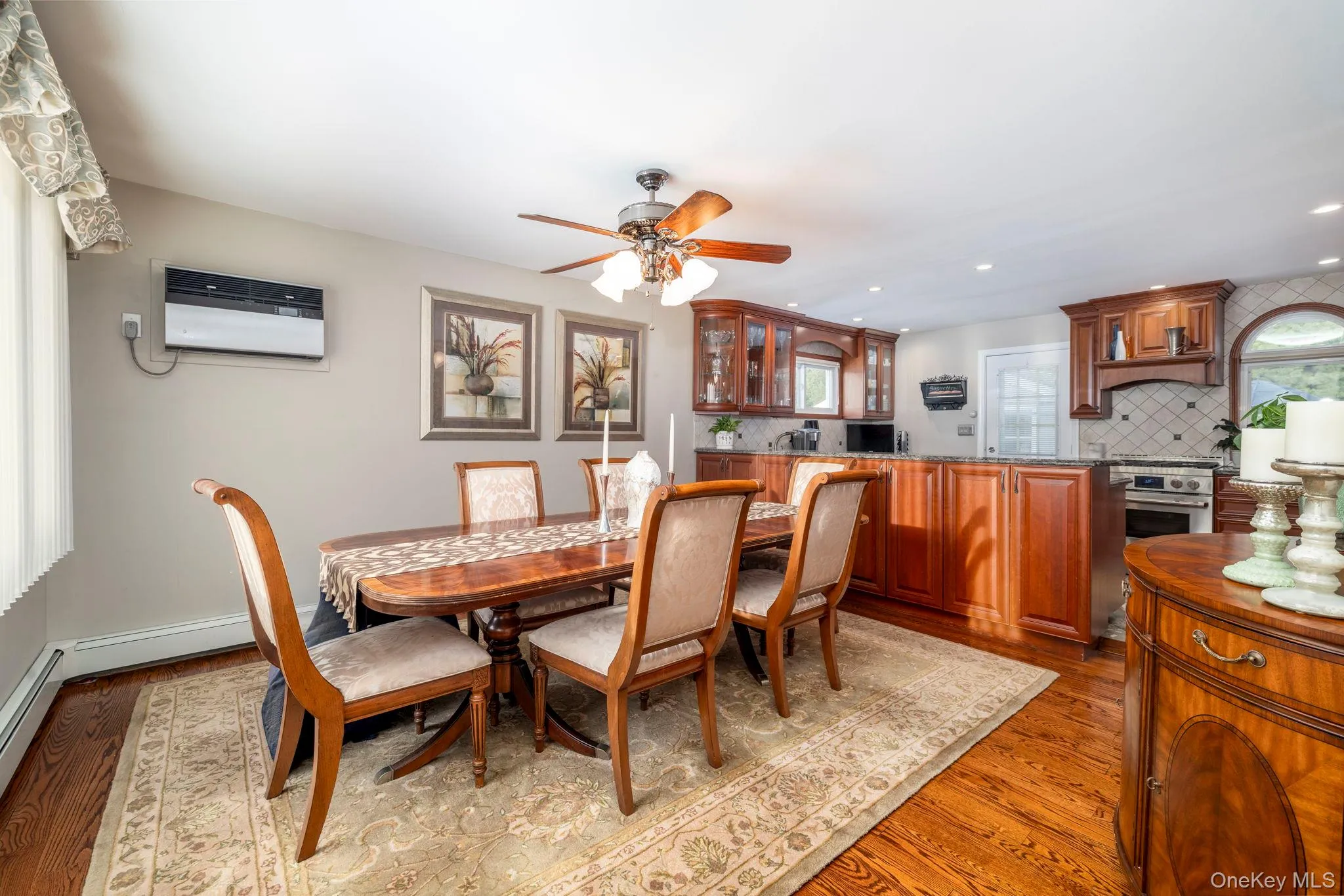 2569 Wantagh Avenue, Hempstead, NY, 3 Bedrooms Bedrooms, 7 Rooms Rooms,2 BathroomsBathrooms,Residential,For Rent,Wantagh,0,1048217 2569 Wantagh Avenue, Hempstead, NY, 3 Bedrooms Bedrooms, 7 Rooms Rooms,2 BathroomsBathrooms,Residential,For Rent,Wantagh,0,1048217