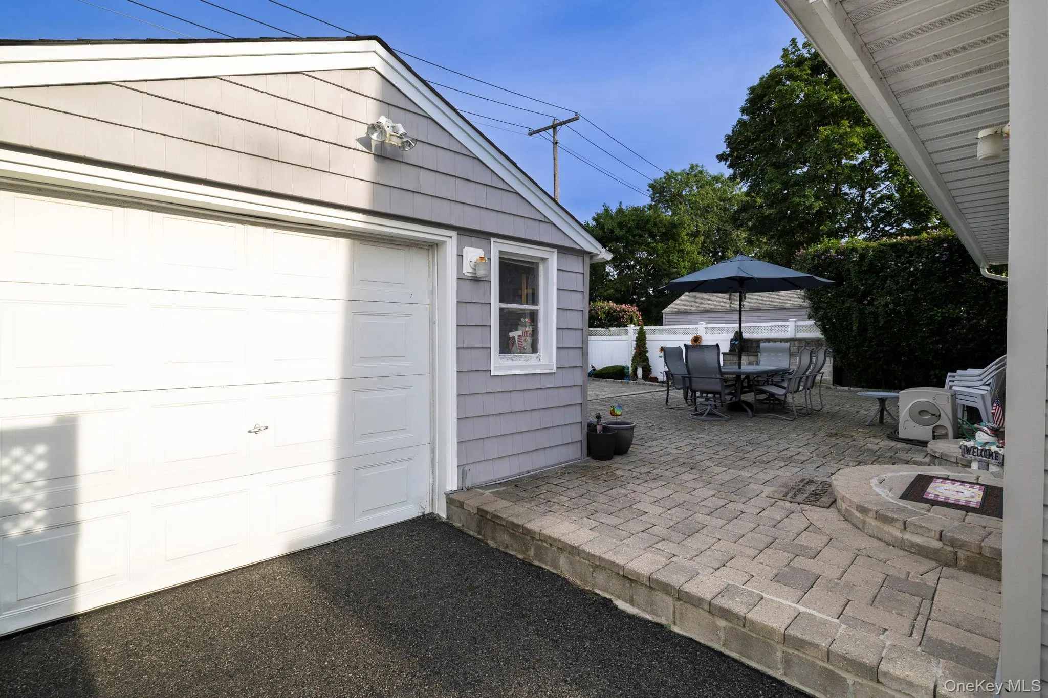 2569 Wantagh Avenue, Hempstead, NY, 3 Bedrooms Bedrooms, 7 Rooms Rooms,2 BathroomsBathrooms,Residential,For Rent,Wantagh,0,1048217 2569 Wantagh Avenue, Hempstead, NY, 3 Bedrooms Bedrooms, 7 Rooms Rooms,2 BathroomsBathrooms,Residential,For Rent,Wantagh,0,1048217