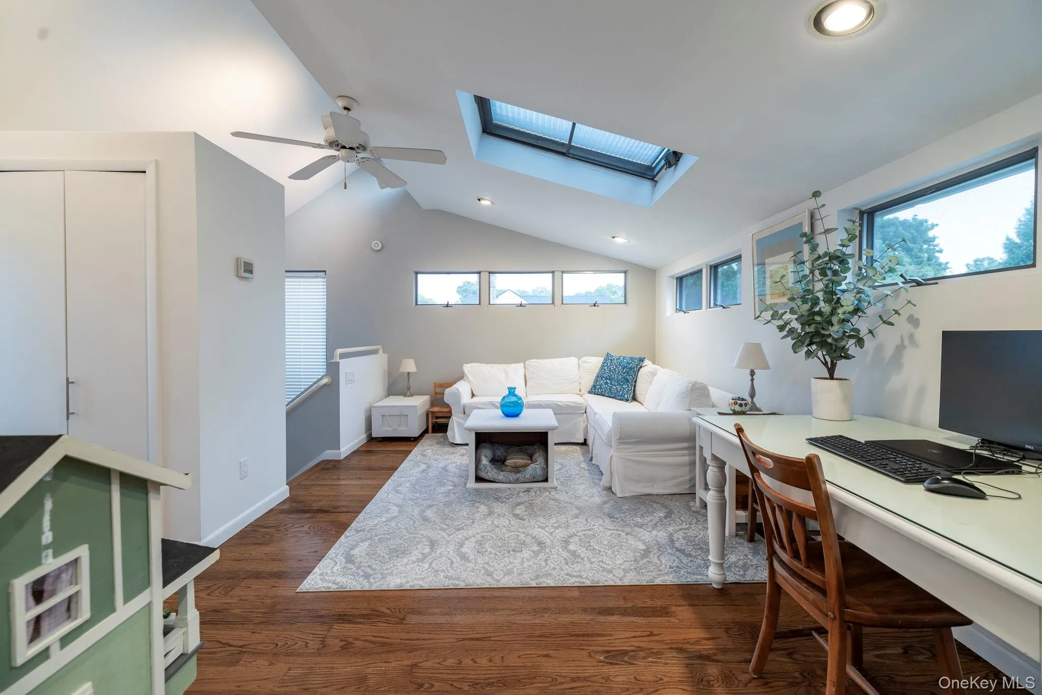 3186 William Street, Hempstead, NY, 4 Bedrooms Bedrooms, 10 Rooms Rooms,2 BathroomsBathrooms,Residential,For Rent,William,0,1048220 3186 William Street, Hempstead, NY, 4 Bedrooms Bedrooms, 10 Rooms Rooms,2 BathroomsBathrooms,Residential,For Rent,William,0,1048220