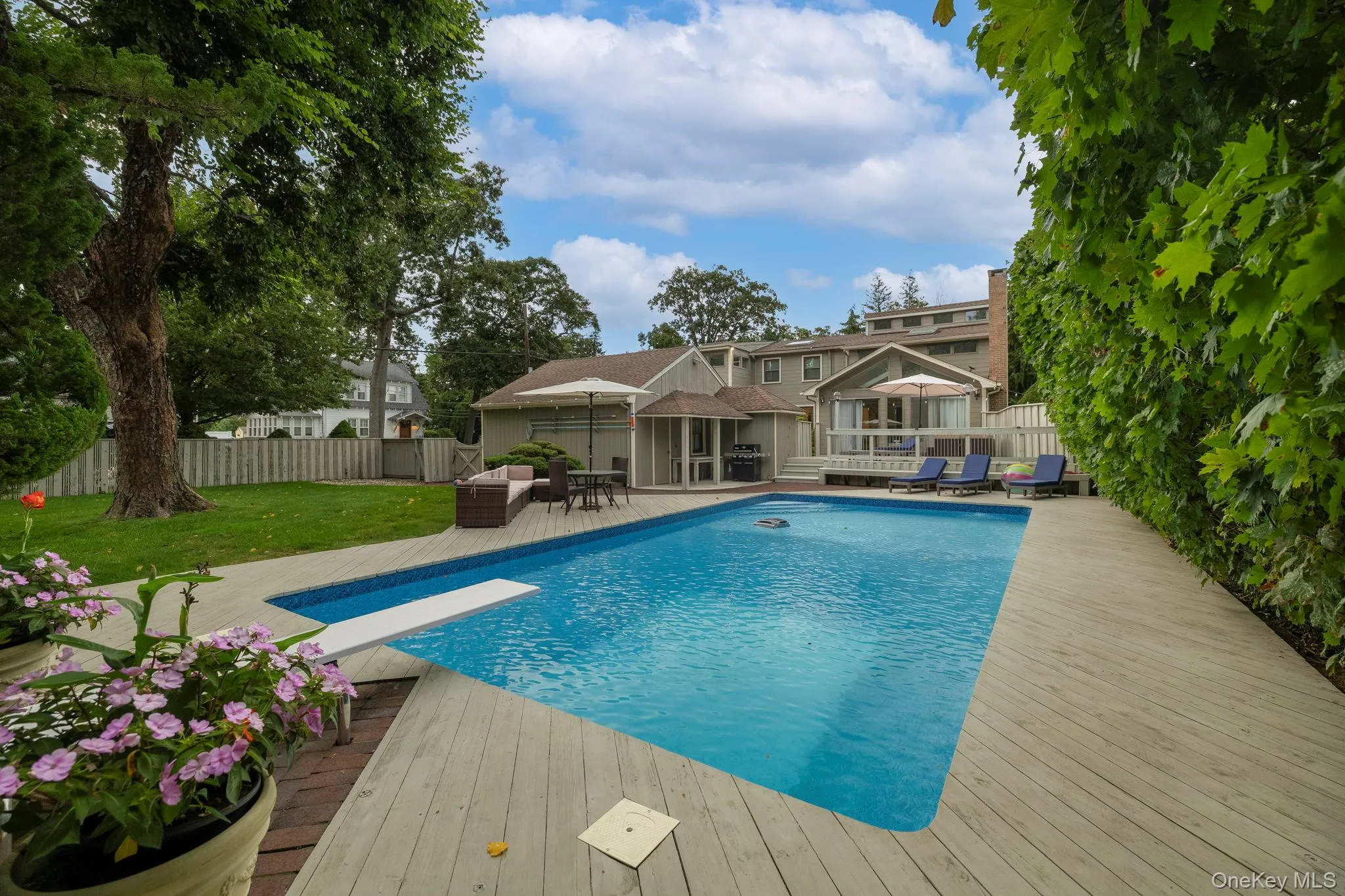 3186 William Street, Hempstead, NY, 4 Bedrooms Bedrooms, 10 Rooms Rooms,2 BathroomsBathrooms,Residential,For Rent,William,0,1048220 3186 William Street, Hempstead, NY, 4 Bedrooms Bedrooms, 10 Rooms Rooms,2 BathroomsBathrooms,Residential,For Rent,William,0,1048220