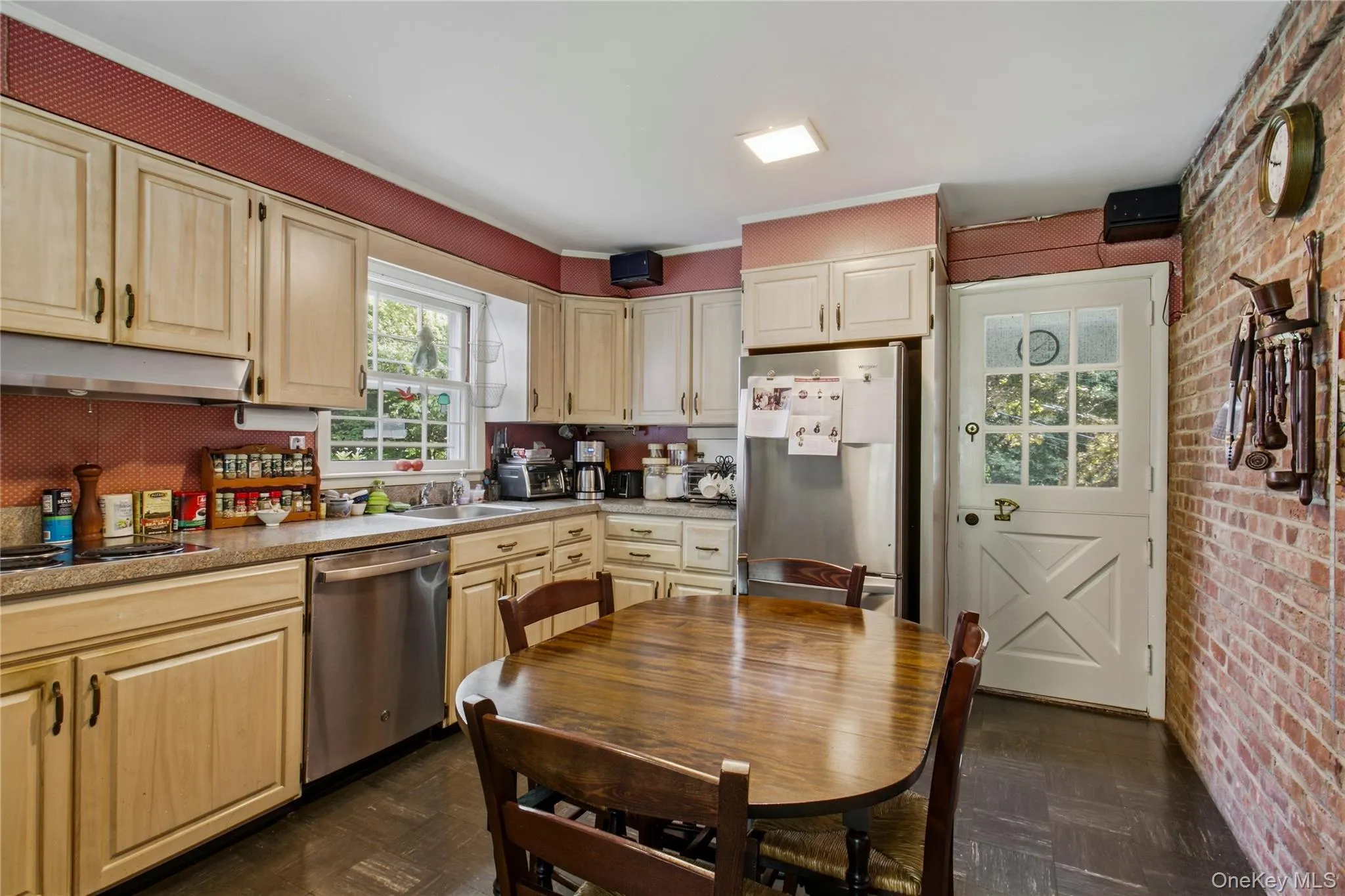 1 Grandview Circle, Mount Pleasant, NY, 4 Bedrooms Bedrooms, 8 Rooms Rooms,2 BathroomsBathrooms,Residential,For Rent,Grandview,0,1048225 1 Grandview Circle, Mount Pleasant, NY, 4 Bedrooms Bedrooms, 8 Rooms Rooms,2 BathroomsBathrooms,Residential,For Rent,Grandview,0,1048225