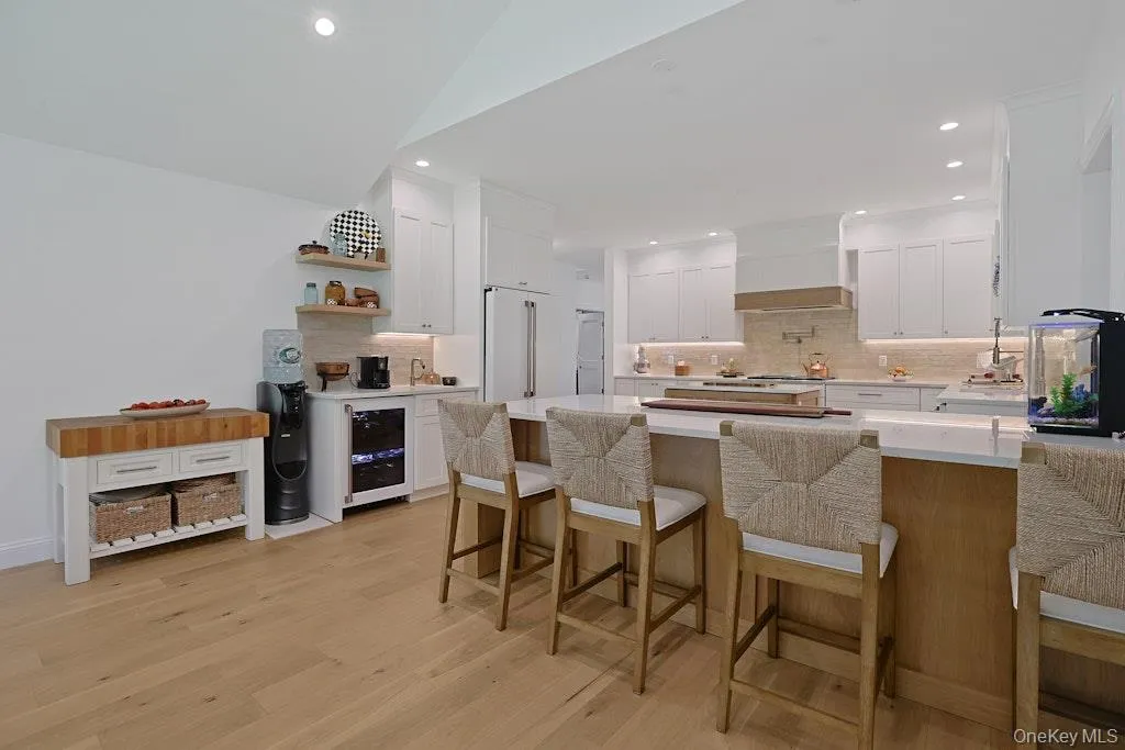 8 Rosehill Drive, North Castle, NY, 4 Bedrooms Bedrooms, 8 Rooms Rooms,3 BathroomsBathrooms,Residential,For Rent,Rosehill,0,1048226 8 Rosehill Drive, North Castle, NY, 4 Bedrooms Bedrooms, 8 Rooms Rooms,3 BathroomsBathrooms,Residential,For Rent,Rosehill,0,1048226