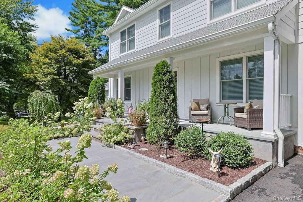 8 Rosehill Drive, North Castle, NY, 4 Bedrooms Bedrooms, 8 Rooms Rooms,3 BathroomsBathrooms,Residential,For Rent,Rosehill,0,1048226 8 Rosehill Drive, North Castle, NY, 4 Bedrooms Bedrooms, 8 Rooms Rooms,3 BathroomsBathrooms,Residential,For Rent,Rosehill,0,1048226