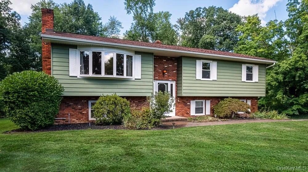 8 Caroline Drive, Wappinger, NY, 3 Bedrooms Bedrooms, 8 Rooms Rooms,2 BathroomsBathrooms,Residential,For Rent,Caroline,0,1048227 8 Caroline Drive, Wappinger, NY, 3 Bedrooms Bedrooms, 8 Rooms Rooms,2 BathroomsBathrooms,Residential,For Rent,Caroline,0,1048227