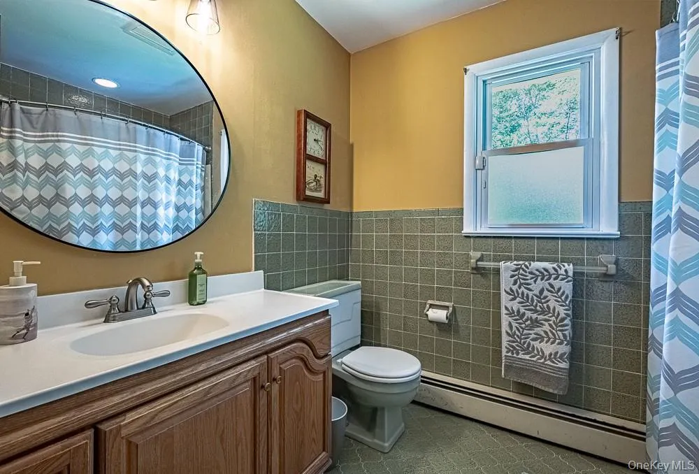 8 Caroline Drive, Wappinger, NY, 3 Bedrooms Bedrooms, 8 Rooms Rooms,2 BathroomsBathrooms,Residential,For Rent,Caroline,0,1048227 8 Caroline Drive, Wappinger, NY, 3 Bedrooms Bedrooms, 8 Rooms Rooms,2 BathroomsBathrooms,Residential,For Rent,Caroline,0,1048227