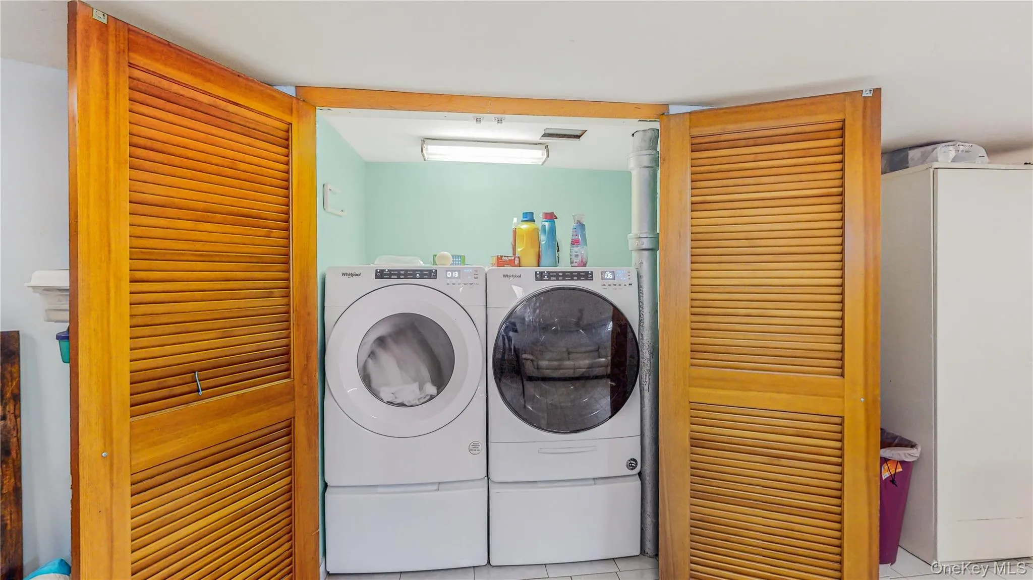 64-53 82nd Place, New York, NY, 3 Bedrooms Bedrooms, 6 Rooms Rooms,2 BathroomsBathrooms,Residential,For Rent,82nd,0,1048228 64-53 82nd Place, New York, NY, 3 Bedrooms Bedrooms, 6 Rooms Rooms,2 BathroomsBathrooms,Residential,For Rent,82nd,0,1048228