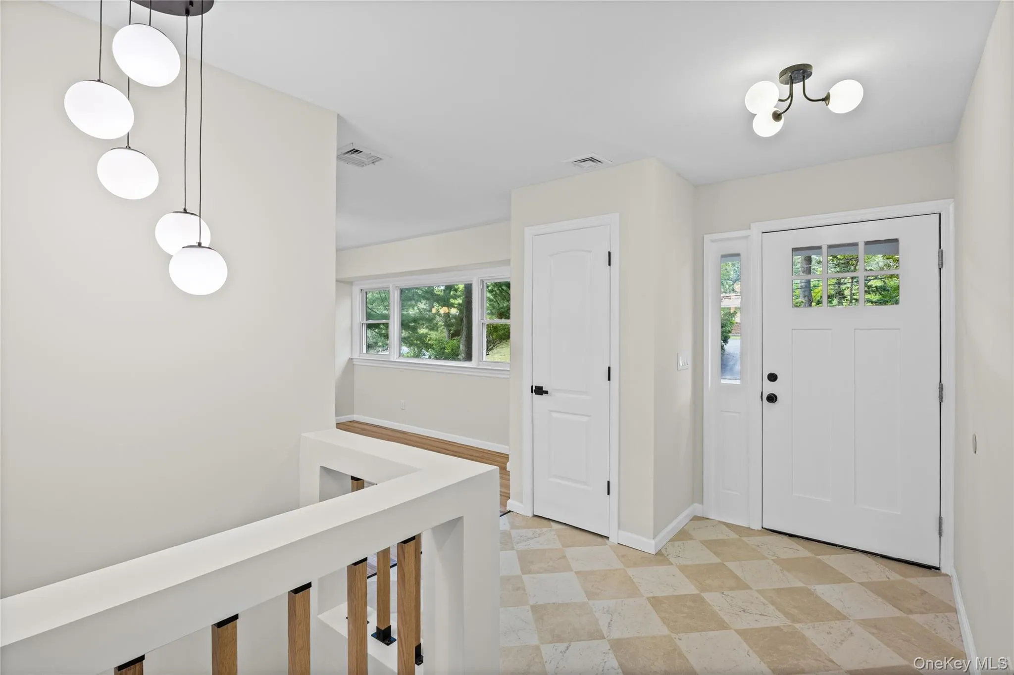 14 Camelot Lane, Brookhaven, NY, 4 Bedrooms Bedrooms, 9 Rooms Rooms,3 BathroomsBathrooms,Residential,For Rent,Camelot,0,1048233 14 Camelot Lane, Brookhaven, NY, 4 Bedrooms Bedrooms, 9 Rooms Rooms,3 BathroomsBathrooms,Residential,For Rent,Camelot,0,1048233