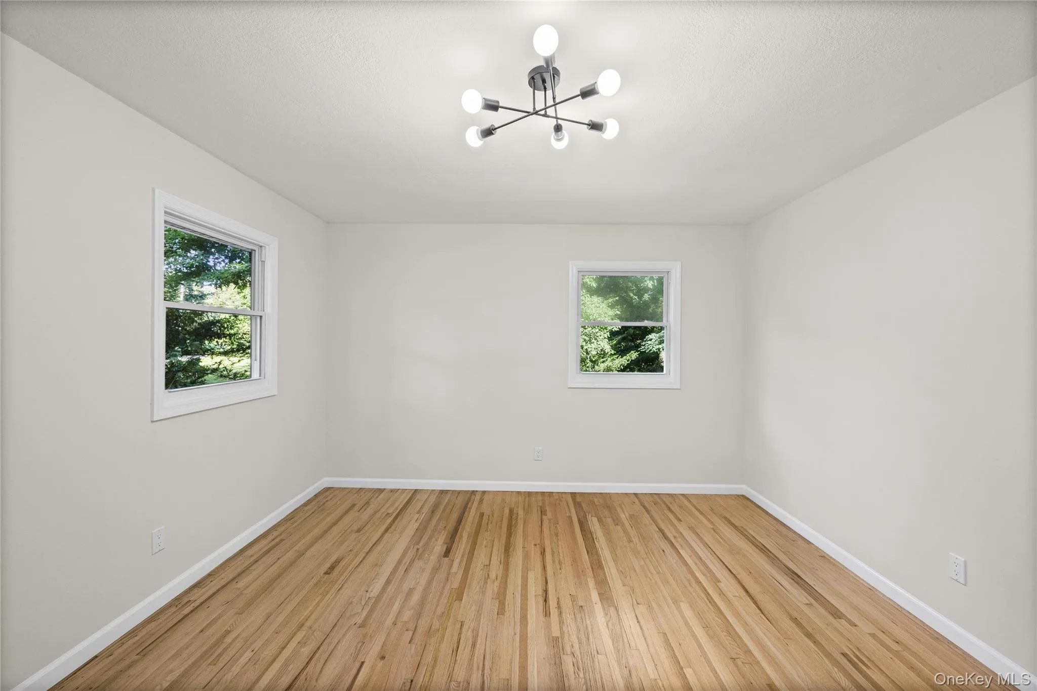 14 Camelot Lane, Brookhaven, NY, 4 Bedrooms Bedrooms, 9 Rooms Rooms,3 BathroomsBathrooms,Residential,For Rent,Camelot,0,1048233 14 Camelot Lane, Brookhaven, NY, 4 Bedrooms Bedrooms, 9 Rooms Rooms,3 BathroomsBathrooms,Residential,For Rent,Camelot,0,1048233