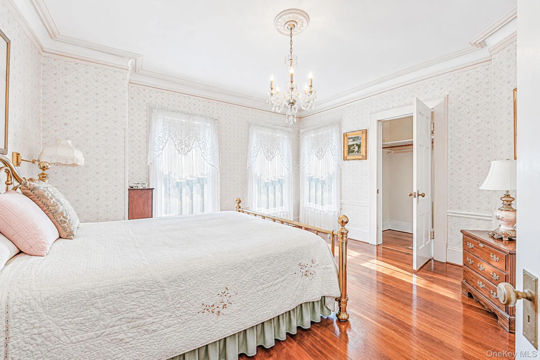 436 Bay Avenue, Brookhaven, NY, 7 Bedrooms Bedrooms, 10 Rooms Rooms,3 BathroomsBathrooms,Residential,For Rent,Bay,0,1048236 436 Bay Avenue, Brookhaven, NY, 7 Bedrooms Bedrooms, 10 Rooms Rooms,3 BathroomsBathrooms,Residential,For Rent,Bay,0,1048236