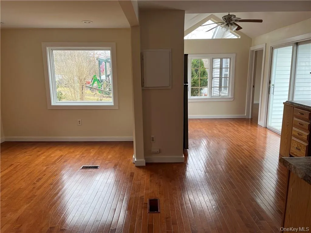 17 Brookside Road, Monroe, NY, 3 Bedrooms Bedrooms, 7 Rooms Rooms,2 BathroomsBathrooms,Residential Lease,For Rent,Brookside,0,1048245 17 Brookside Road, Monroe, NY, 3 Bedrooms Bedrooms, 7 Rooms Rooms,2 BathroomsBathrooms,Residential Lease,For Rent,Brookside,0,1048245