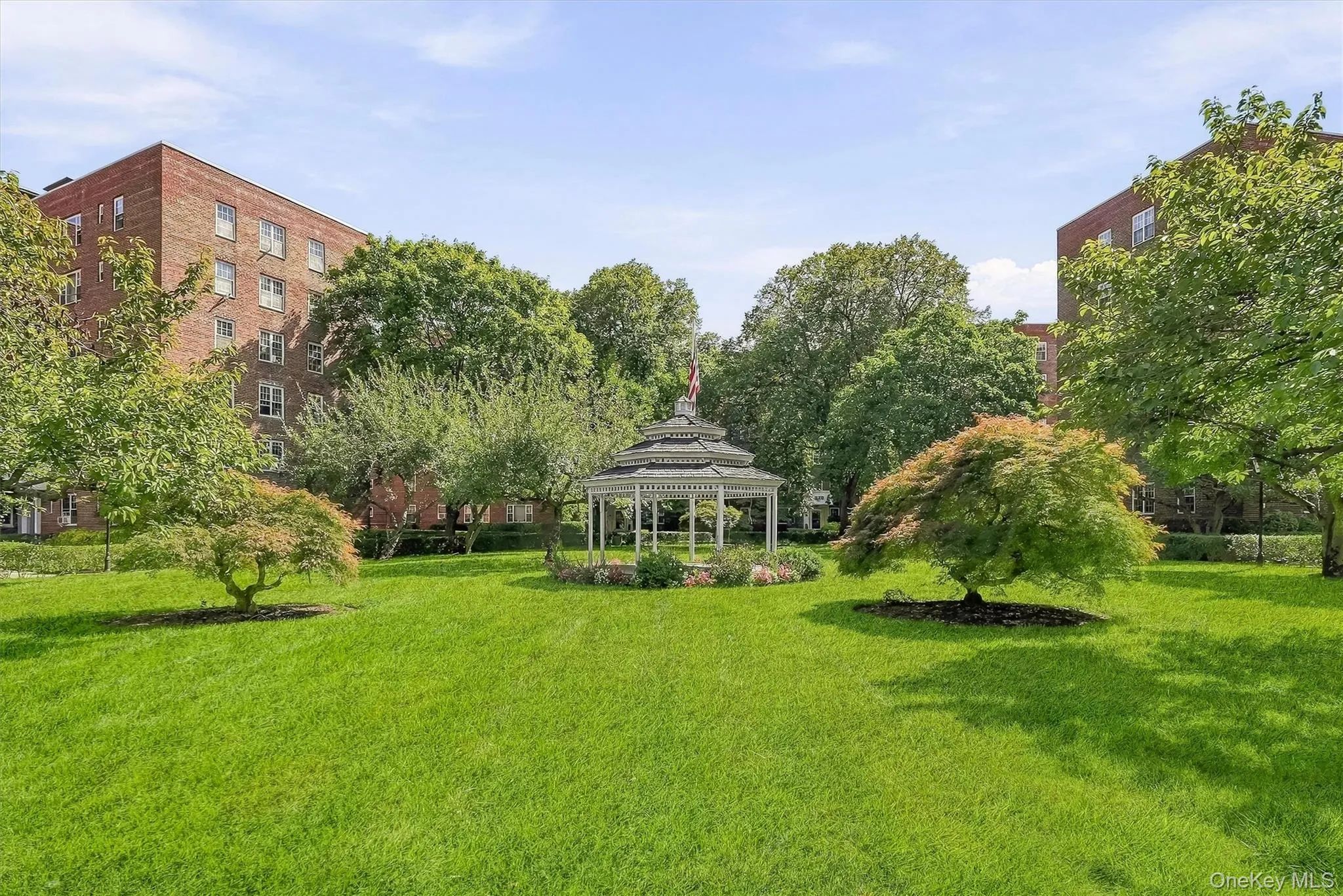 220 Pelham Road, New Rochelle, NY, 1 Bedroom Bedrooms, 3 Rooms Rooms,1 BathroomBathrooms,Residential Lease,For Rent,Pelham,0,1048246 220 Pelham Road, New Rochelle, NY, 1 Bedroom Bedrooms, 3 Rooms Rooms,1 BathroomBathrooms,Residential Lease,For Rent,Pelham,0,1048246