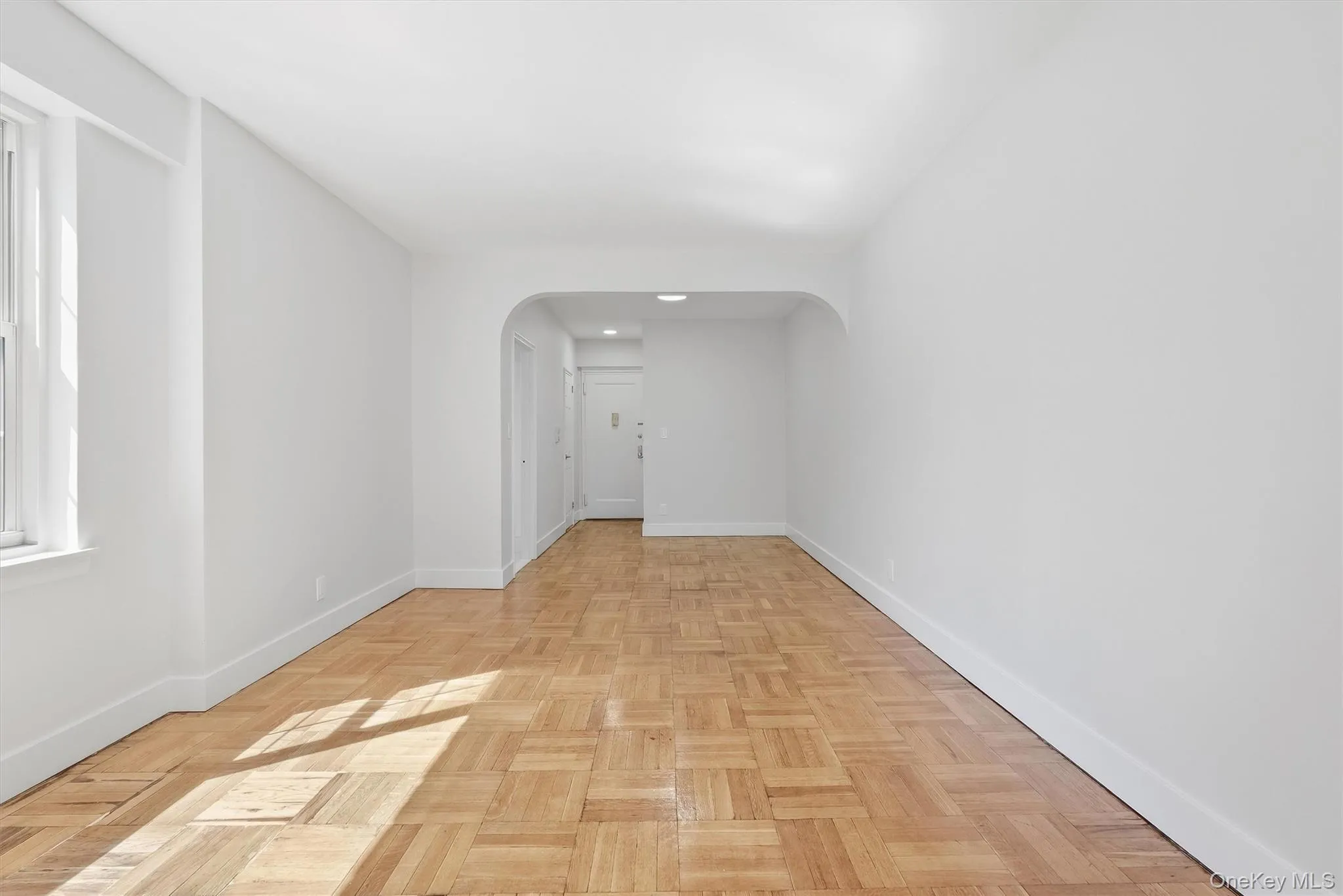 220 Pelham Road, New Rochelle, NY, 1 Bedroom Bedrooms, 3 Rooms Rooms,1 BathroomBathrooms,Residential Lease,For Rent,Pelham,0,1048246 220 Pelham Road, New Rochelle, NY, 1 Bedroom Bedrooms, 3 Rooms Rooms,1 BathroomBathrooms,Residential Lease,For Rent,Pelham,0,1048246
