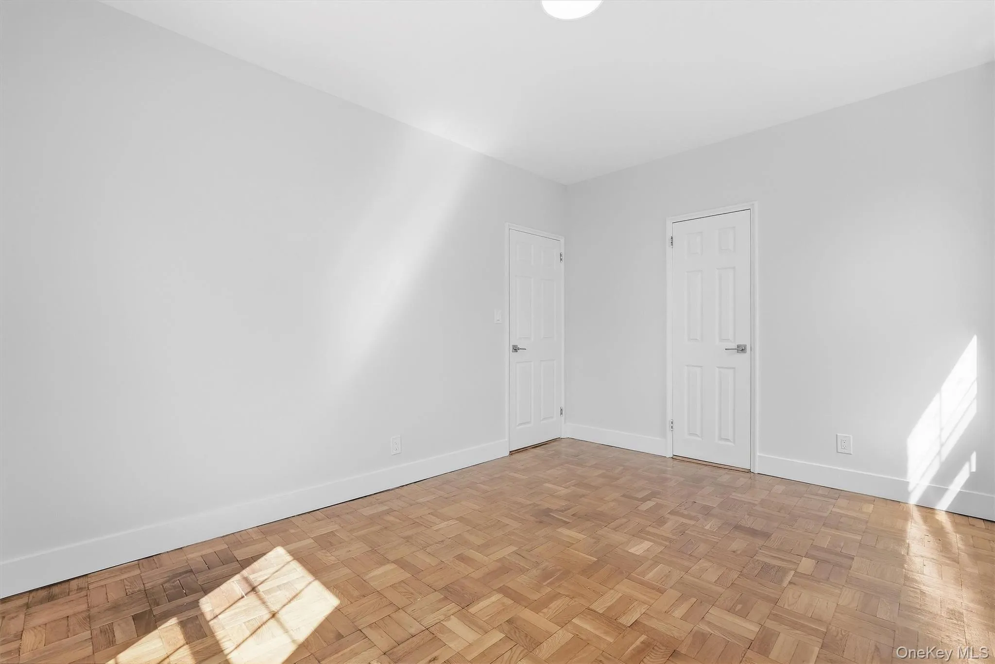 220 Pelham Road, New Rochelle, NY, 1 Bedroom Bedrooms, 3 Rooms Rooms,1 BathroomBathrooms,Residential Lease,For Rent,Pelham,0,1048246 220 Pelham Road, New Rochelle, NY, 1 Bedroom Bedrooms, 3 Rooms Rooms,1 BathroomBathrooms,Residential Lease,For Rent,Pelham,0,1048246