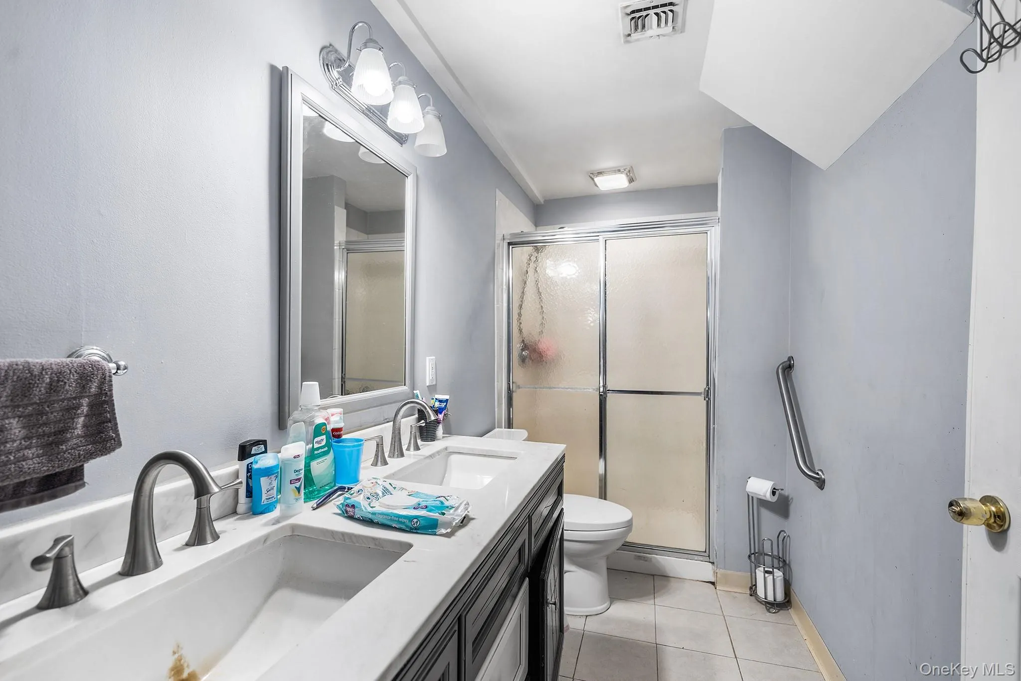 51 Jordan Drive, Brookhaven, NY, 4 Bedrooms Bedrooms, 13 Rooms Rooms,3 BathroomsBathrooms,Residential,For Rent,Jordan,0,1048249 51 Jordan Drive, Brookhaven, NY, 4 Bedrooms Bedrooms, 13 Rooms Rooms,3 BathroomsBathrooms,Residential,For Rent,Jordan,0,1048249