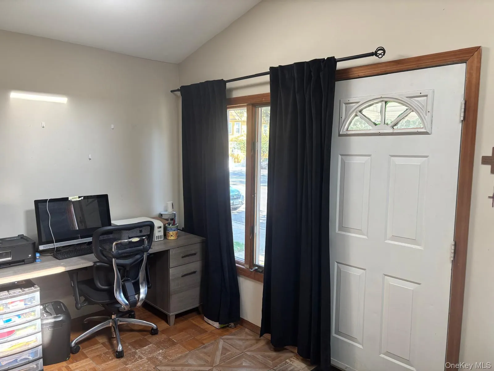121-13 Hillside Avenue, New York, NY, 4 Bedrooms Bedrooms, 8 Rooms Rooms,1 BathroomBathrooms,Residential,For Rent,Hillside,0,1048250 121-13 Hillside Avenue, New York, NY, 4 Bedrooms Bedrooms, 8 Rooms Rooms,1 BathroomBathrooms,Residential,For Rent,Hillside,0,1048250