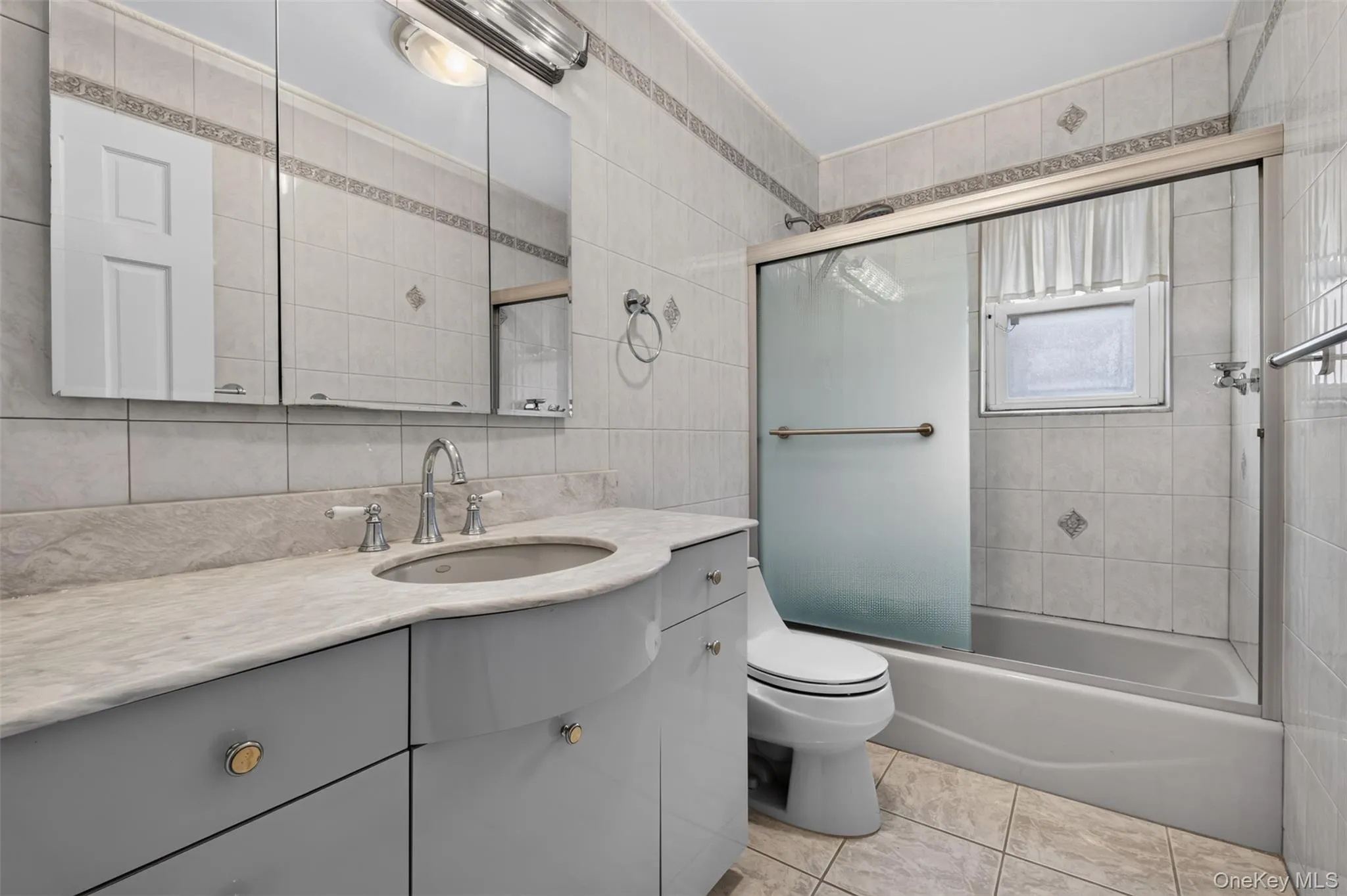 26-15 Clearview Expressway, New York, NY, 3 Bedrooms Bedrooms, 8 Rooms Rooms,2 BathroomsBathrooms,Residential,For Rent,Clearview,0,1048253 26-15 Clearview Expressway, New York, NY, 3 Bedrooms Bedrooms, 8 Rooms Rooms,2 BathroomsBathrooms,Residential,For Rent,Clearview,0,1048253