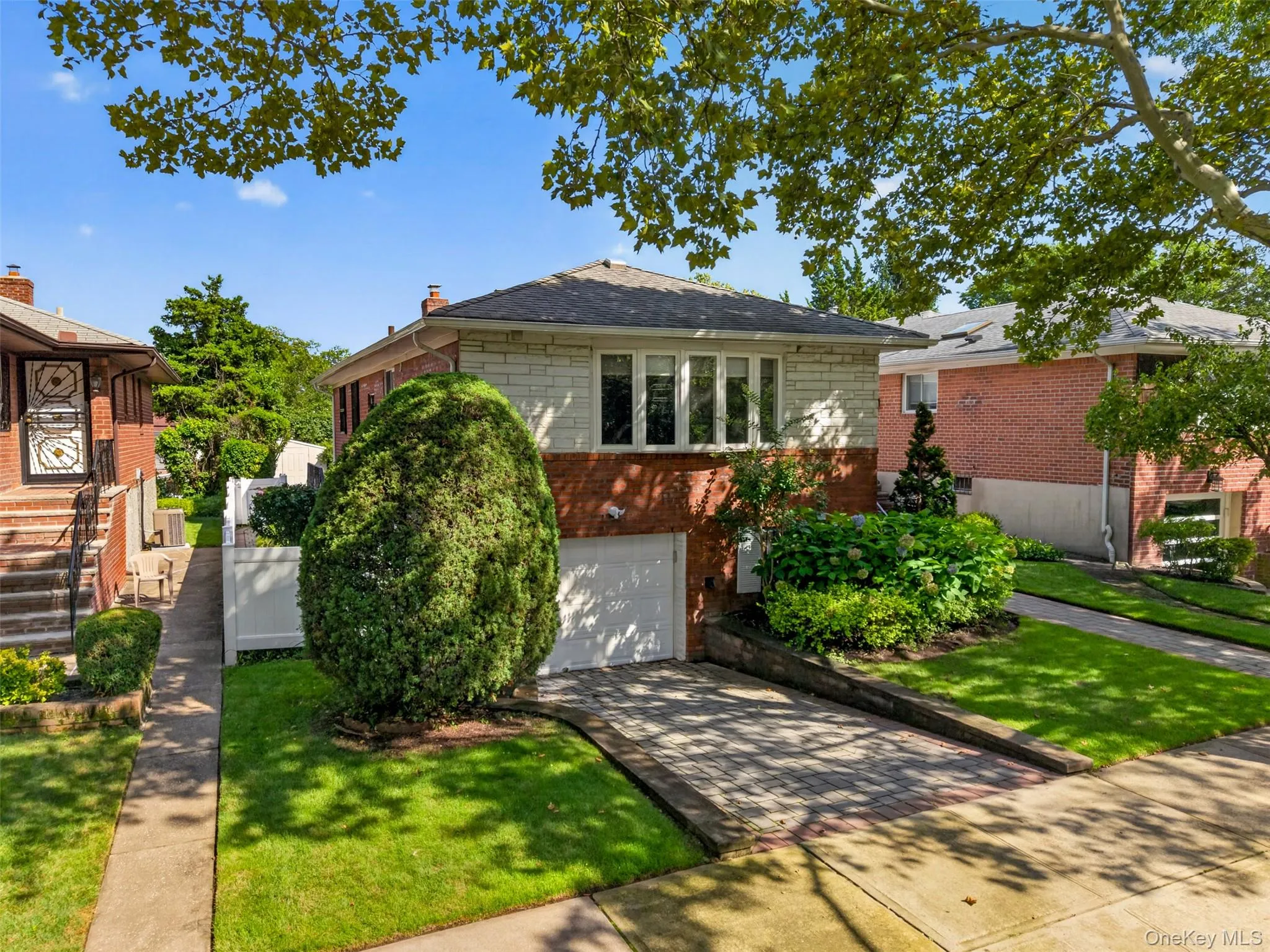 26-15 Clearview Expressway, New York, NY, 3 Bedrooms Bedrooms, 8 Rooms Rooms,2 BathroomsBathrooms,Residential,For Rent,Clearview,0,1048253 26-15 Clearview Expressway, New York, NY, 3 Bedrooms Bedrooms, 8 Rooms Rooms,2 BathroomsBathrooms,Residential,For Rent,Clearview,0,1048253
