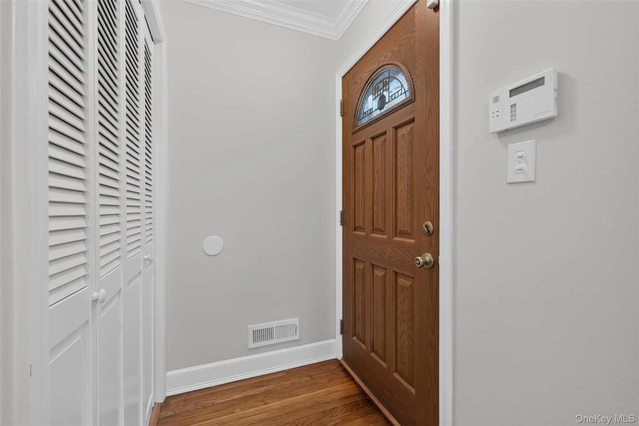 26-15 Clearview Expressway, New York, NY, 3 Bedrooms Bedrooms, 8 Rooms Rooms,2 BathroomsBathrooms,Residential,For Rent,Clearview,0,1048253 26-15 Clearview Expressway, New York, NY, 3 Bedrooms Bedrooms, 8 Rooms Rooms,2 BathroomsBathrooms,Residential,For Rent,Clearview,0,1048253