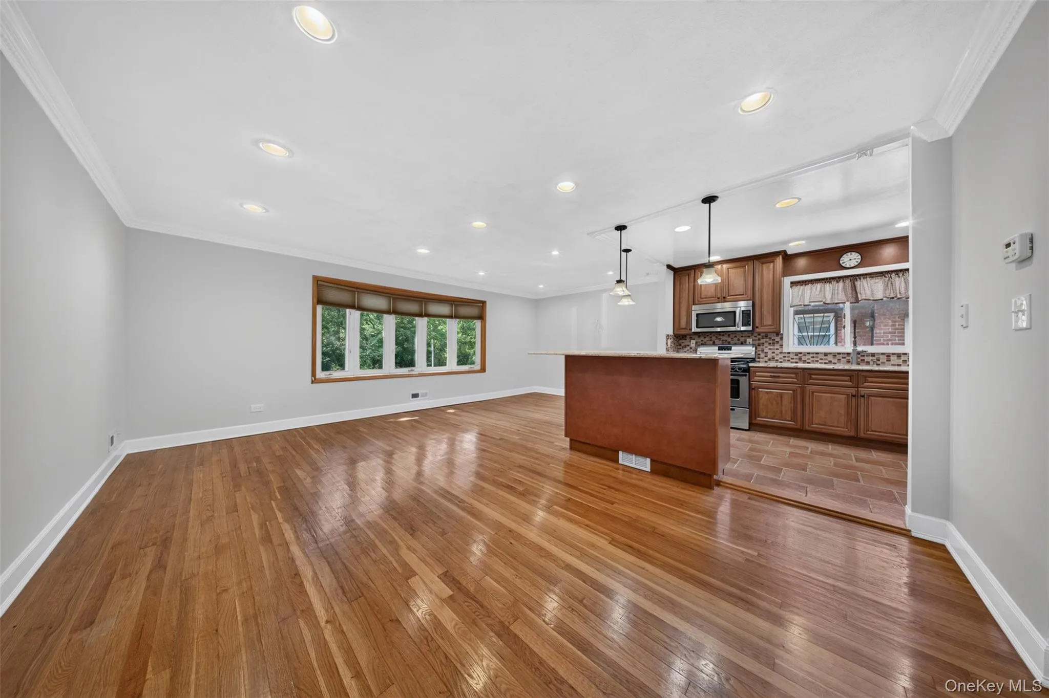26-15 Clearview Expressway, New York, NY, 3 Bedrooms Bedrooms, 8 Rooms Rooms,2 BathroomsBathrooms,Residential,For Rent,Clearview,0,1048253 26-15 Clearview Expressway, New York, NY, 3 Bedrooms Bedrooms, 8 Rooms Rooms,2 BathroomsBathrooms,Residential,For Rent,Clearview,0,1048253
