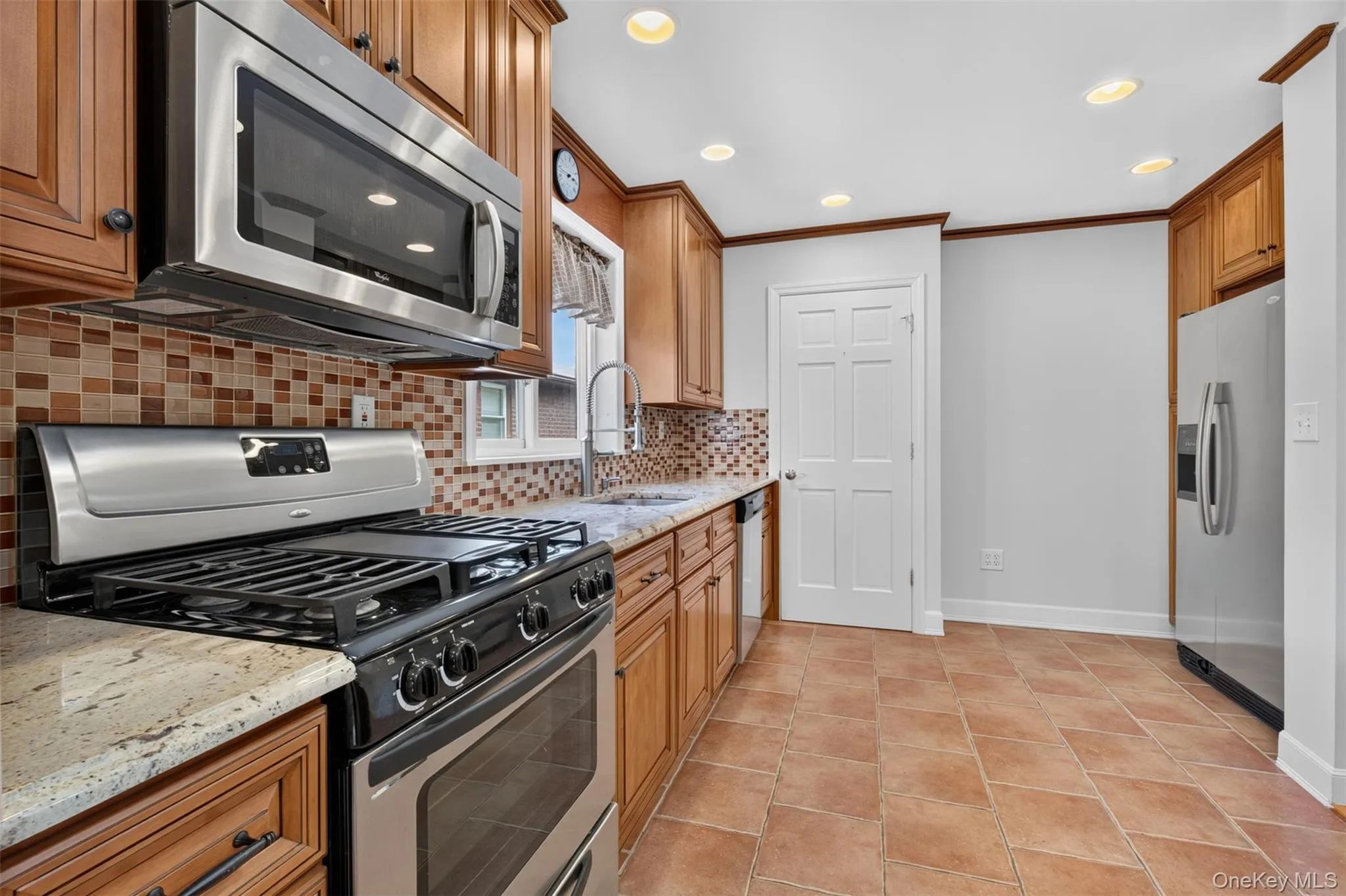 26-15 Clearview Expressway, New York, NY, 3 Bedrooms Bedrooms, 8 Rooms Rooms,2 BathroomsBathrooms,Residential,For Rent,Clearview,0,1048253 26-15 Clearview Expressway, New York, NY, 3 Bedrooms Bedrooms, 8 Rooms Rooms,2 BathroomsBathrooms,Residential,For Rent,Clearview,0,1048253