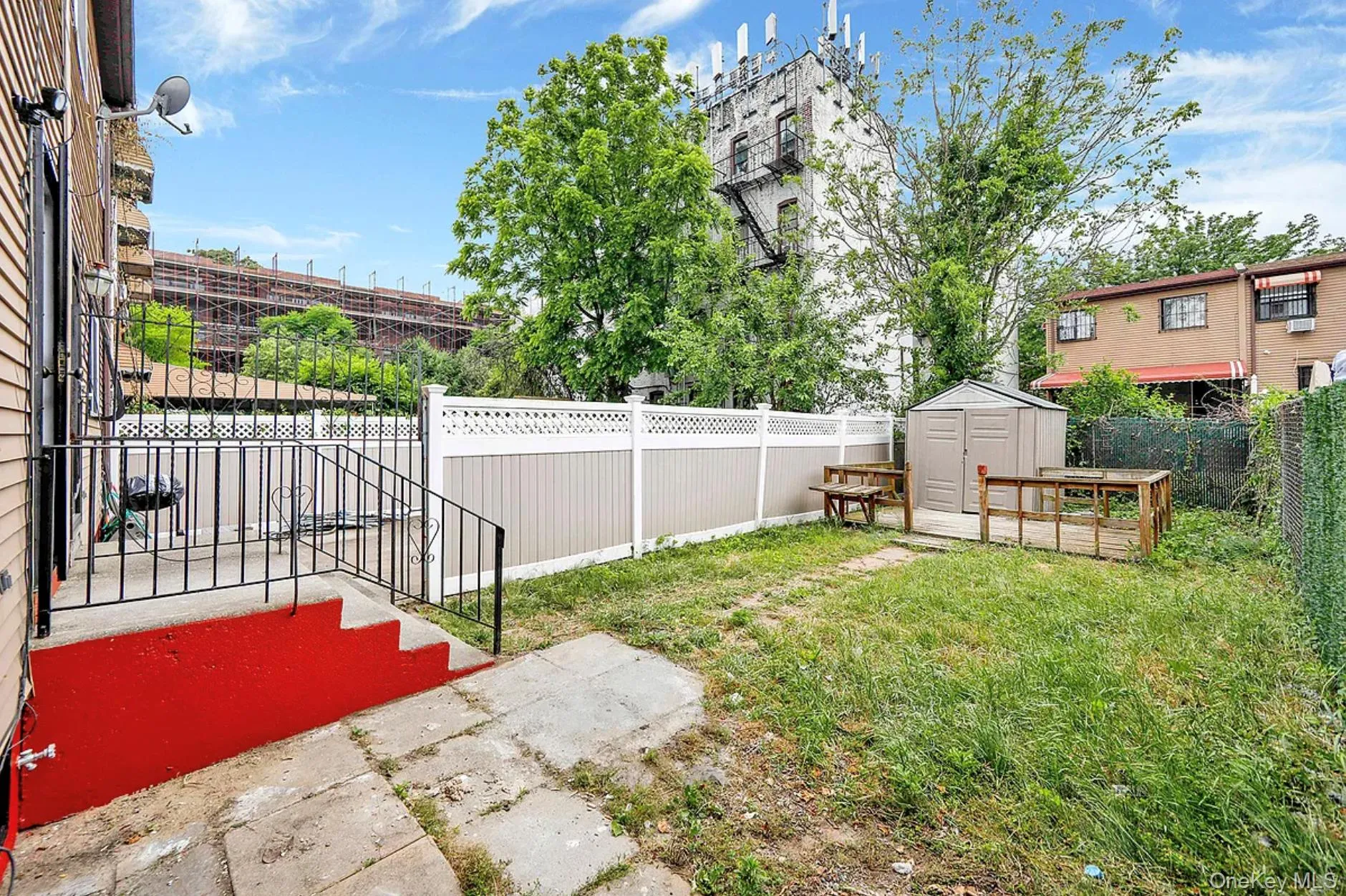 326 Berriman Street, New York, NY, 3 Bedrooms Bedrooms, 12 Rooms Rooms,2 BathroomsBathrooms,Residential,For Rent,Berriman,0,1048257 326 Berriman Street, New York, NY, 3 Bedrooms Bedrooms, 12 Rooms Rooms,2 BathroomsBathrooms,Residential,For Rent,Berriman,0,1048257