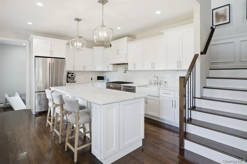 703 Peter Paul Drive, Islip, NY, 5 Bedrooms Bedrooms, 12 Rooms Rooms,3 BathroomsBathrooms,Residential,For Rent,Peter Paul,0,1048270 703 Peter Paul Drive, Islip, NY, 5 Bedrooms Bedrooms, 12 Rooms Rooms,3 BathroomsBathrooms,Residential,For Rent,Peter Paul,0,1048270