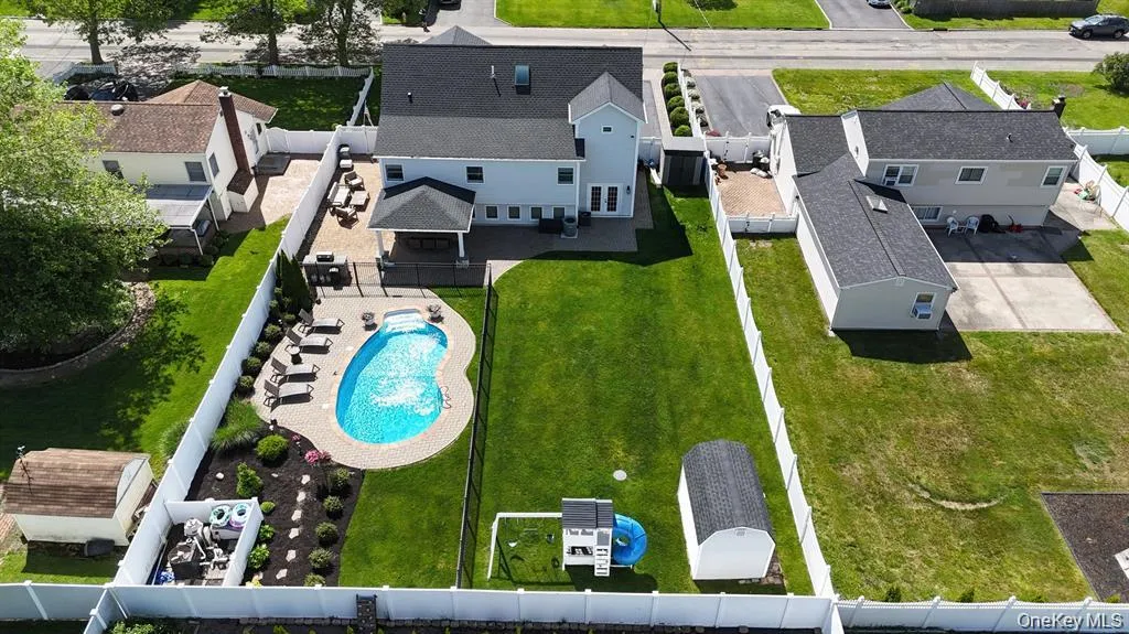 703 Peter Paul Drive, Islip, NY, 5 Bedrooms Bedrooms, 12 Rooms Rooms,3 BathroomsBathrooms,Residential,For Rent,Peter Paul,0,1048270 703 Peter Paul Drive, Islip, NY, 5 Bedrooms Bedrooms, 12 Rooms Rooms,3 BathroomsBathrooms,Residential,For Rent,Peter Paul,0,1048270
