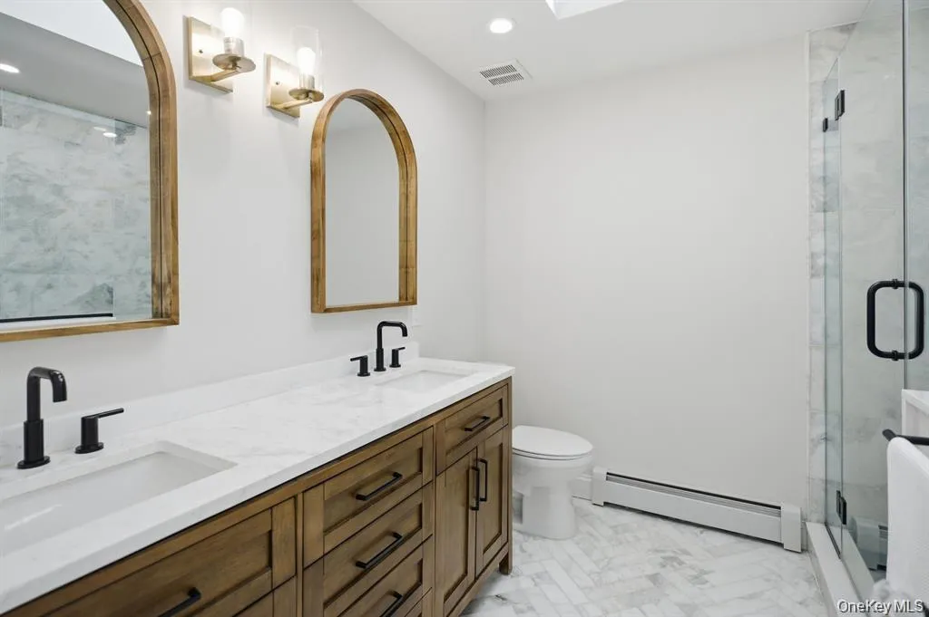 703 Peter Paul Drive, Islip, NY, 5 Bedrooms Bedrooms, 12 Rooms Rooms,3 BathroomsBathrooms,Residential,For Rent,Peter Paul,0,1048270 703 Peter Paul Drive, Islip, NY, 5 Bedrooms Bedrooms, 12 Rooms Rooms,3 BathroomsBathrooms,Residential,For Rent,Peter Paul,0,1048270