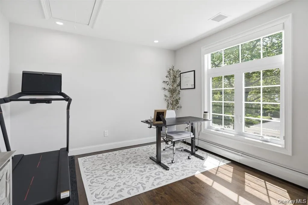 703 Peter Paul Drive, Islip, NY, 5 Bedrooms Bedrooms, 12 Rooms Rooms,3 BathroomsBathrooms,Residential,For Rent,Peter Paul,0,1048270 703 Peter Paul Drive, Islip, NY, 5 Bedrooms Bedrooms, 12 Rooms Rooms,3 BathroomsBathrooms,Residential,For Rent,Peter Paul,0,1048270