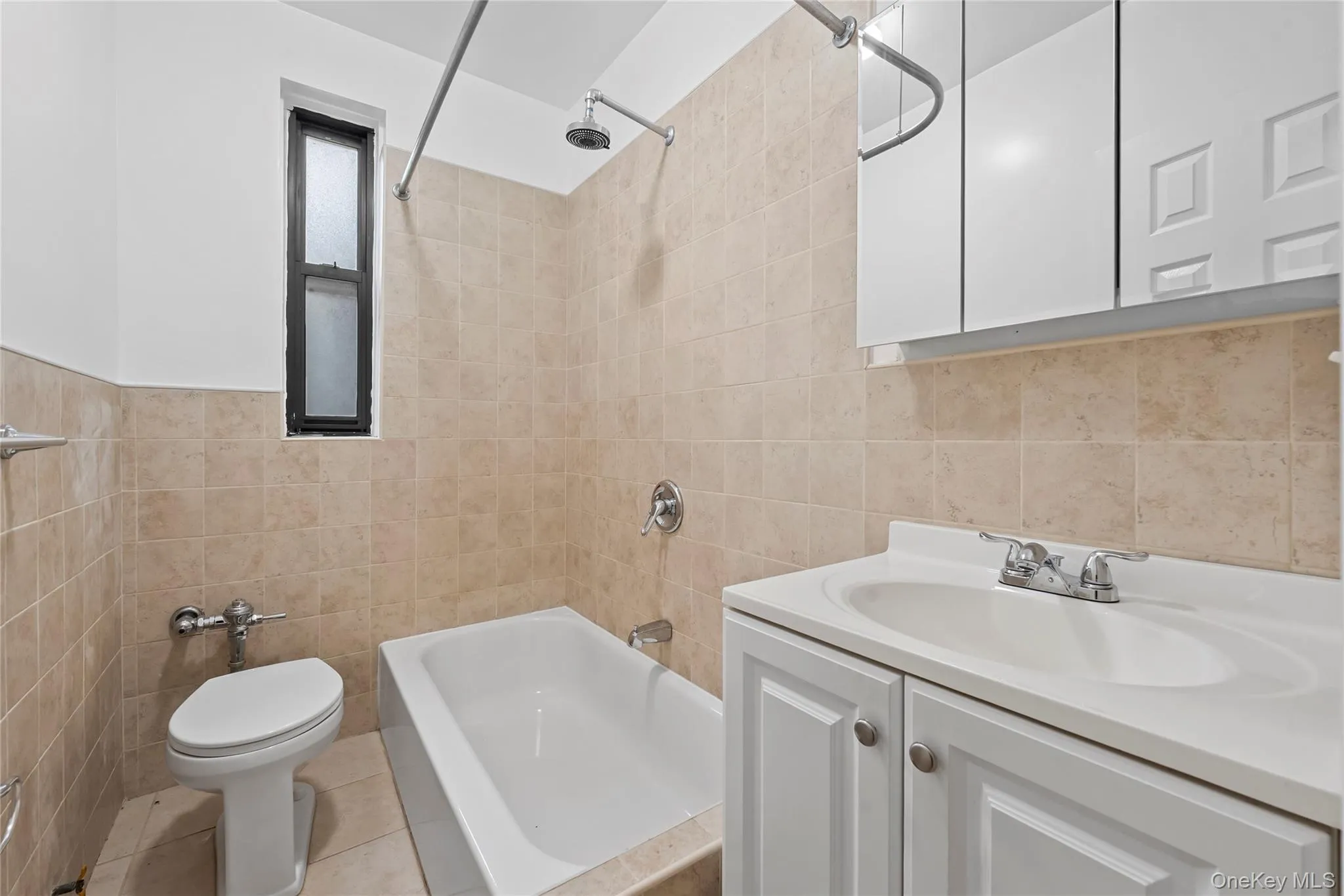 35-35 75th Street, New York, NY, 3 Rooms Rooms,1 BathroomBathrooms,Residential,For Rent,75th,0,1048275 35-35 75th Street, New York, NY, 3 Rooms Rooms,1 BathroomBathrooms,Residential,For Rent,75th,0,1048275