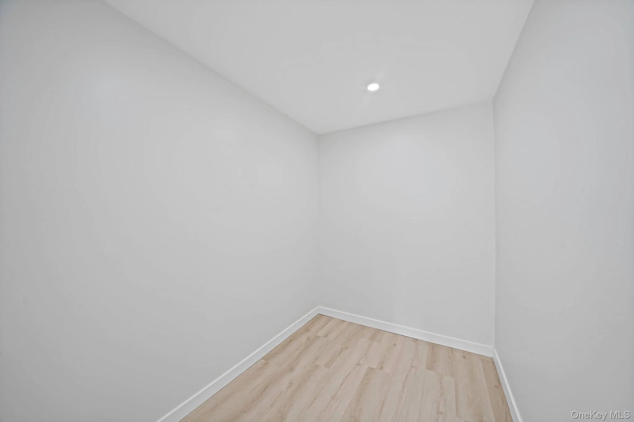 93 Putnam Avenue, West Babylon, NY, 3 Bedrooms Bedrooms, 6 Rooms Rooms,3 BathroomsBathrooms,Residential,For Rent,Putnam,0,1048276 93 Putnam Avenue, West Babylon, NY, 3 Bedrooms Bedrooms, 6 Rooms Rooms,3 BathroomsBathrooms,Residential,For Rent,Putnam,0,1048276