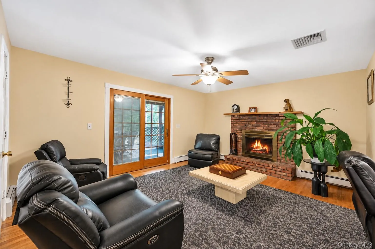 124 Bayview Drive, Islip, NY, 5 Bedrooms Bedrooms, 11 Rooms Rooms,3 BathroomsBathrooms,Residential,For Rent,Bayview,0,1048277 124 Bayview Drive, Islip, NY, 5 Bedrooms Bedrooms, 11 Rooms Rooms,3 BathroomsBathrooms,Residential,For Rent,Bayview,0,1048277