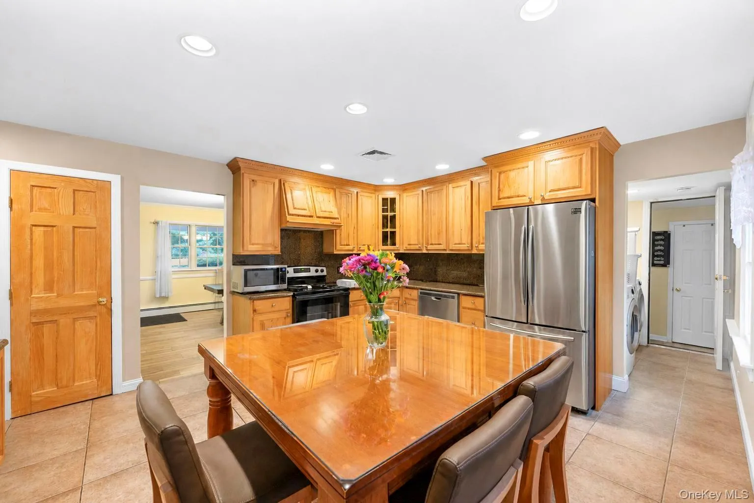 124 Bayview Drive, Islip, NY, 5 Bedrooms Bedrooms, 11 Rooms Rooms,3 BathroomsBathrooms,Residential,For Rent,Bayview,0,1048277 124 Bayview Drive, Islip, NY, 5 Bedrooms Bedrooms, 11 Rooms Rooms,3 BathroomsBathrooms,Residential,For Rent,Bayview,0,1048277