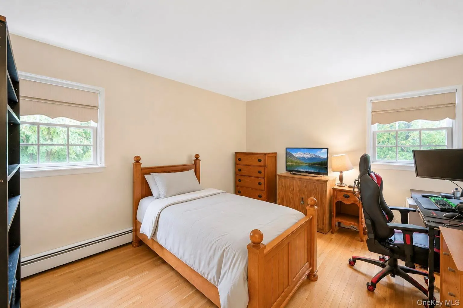 124 Bayview Drive, Islip, NY, 5 Bedrooms Bedrooms, 11 Rooms Rooms,3 BathroomsBathrooms,Residential,For Rent,Bayview,0,1048277 124 Bayview Drive, Islip, NY, 5 Bedrooms Bedrooms, 11 Rooms Rooms,3 BathroomsBathrooms,Residential,For Rent,Bayview,0,1048277