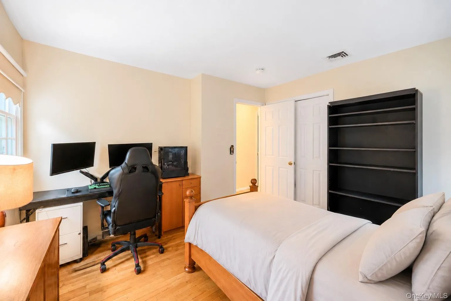 124 Bayview Drive, Islip, NY, 5 Bedrooms Bedrooms, 11 Rooms Rooms,3 BathroomsBathrooms,Residential,For Rent,Bayview,0,1048277 124 Bayview Drive, Islip, NY, 5 Bedrooms Bedrooms, 11 Rooms Rooms,3 BathroomsBathrooms,Residential,For Rent,Bayview,0,1048277