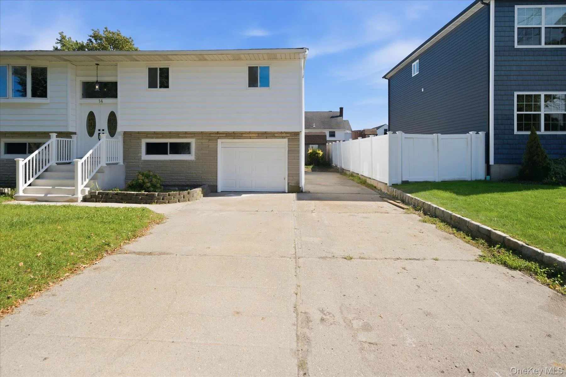 14 Garfield Place, Babylon, NY, 5 Bedrooms Bedrooms, 5 Rooms Rooms,2 BathroomsBathrooms,Residential,For Rent,Garfield,0,1048280 14 Garfield Place, Babylon, NY, 5 Bedrooms Bedrooms, 5 Rooms Rooms,2 BathroomsBathrooms,Residential,For Rent,Garfield,0,1048280