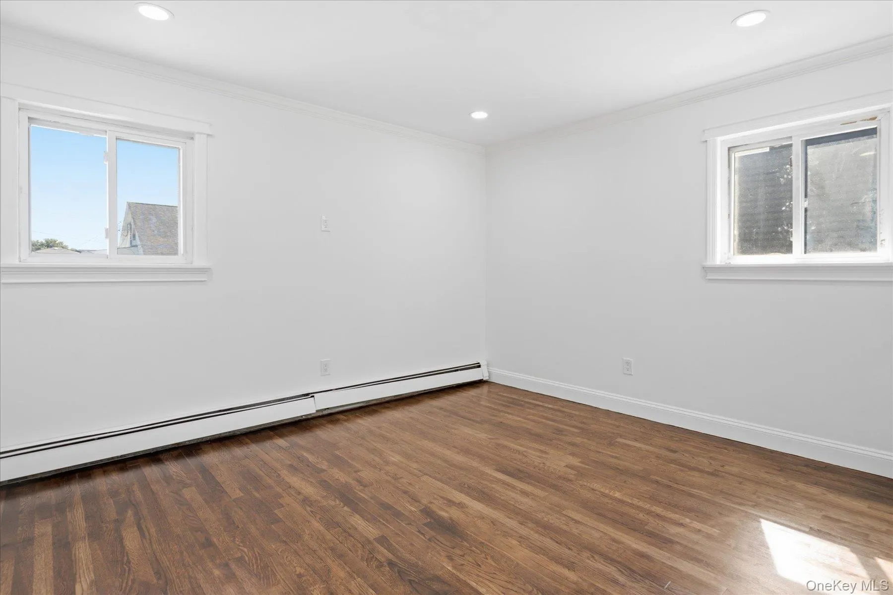 14 Garfield Place, Babylon, NY, 5 Bedrooms Bedrooms, 5 Rooms Rooms,2 BathroomsBathrooms,Residential,For Rent,Garfield,0,1048280 14 Garfield Place, Babylon, NY, 5 Bedrooms Bedrooms, 5 Rooms Rooms,2 BathroomsBathrooms,Residential,For Rent,Garfield,0,1048280